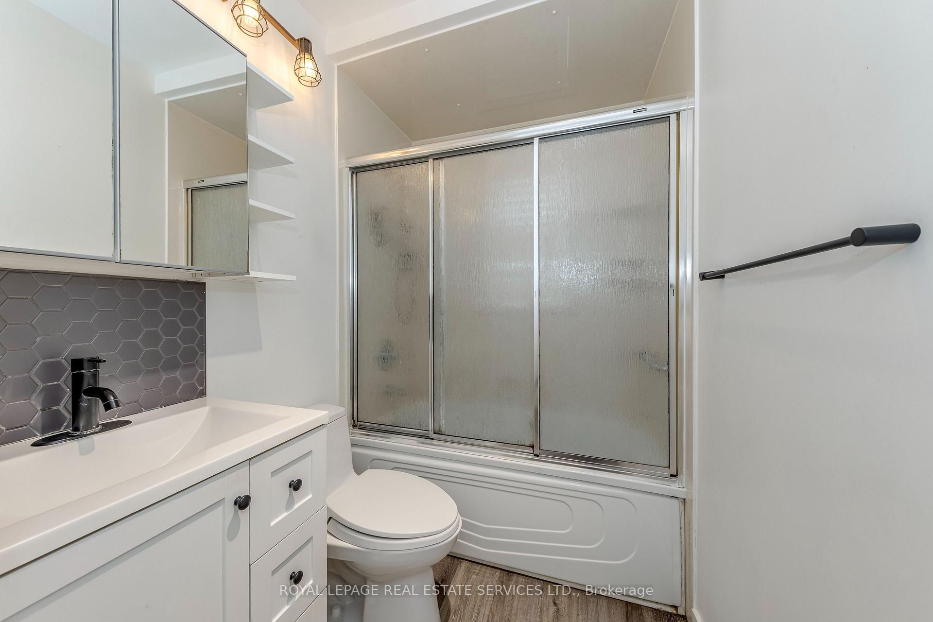 Photo 23 of 191 Nash Road N, Hamilton, Kentley — HOMEH