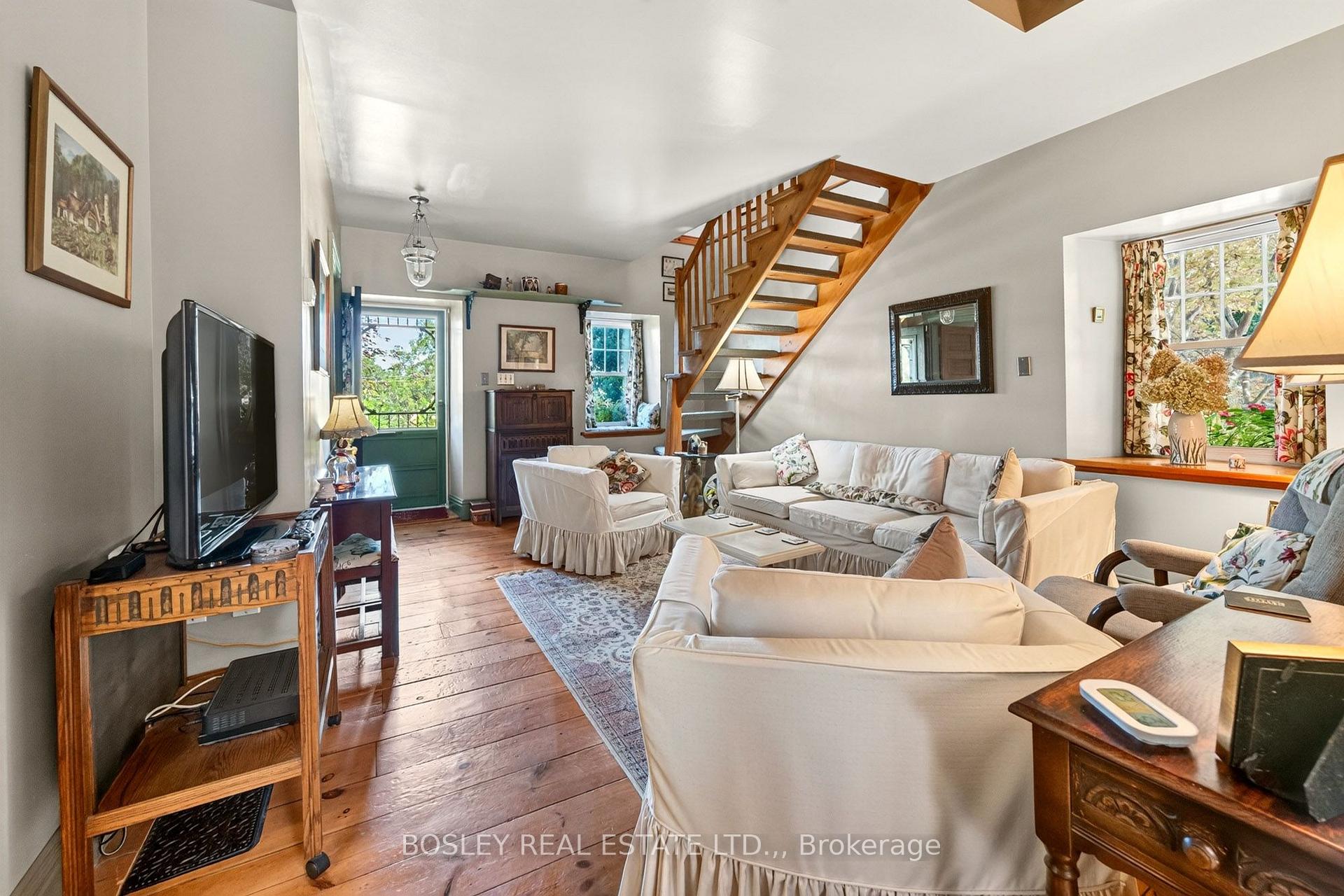 Photo 17 of 77 Bradley Street, St. Catharines, Burleigh Hill — HOMEH