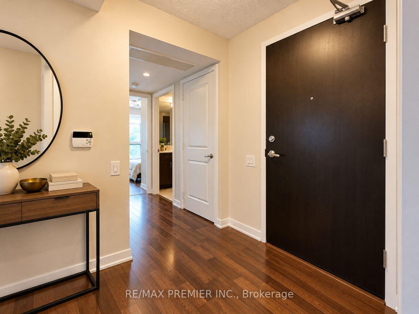 Photo 10 of Unit 316, 17 Anndale Drive, North York, Willowdale East — HOMEH