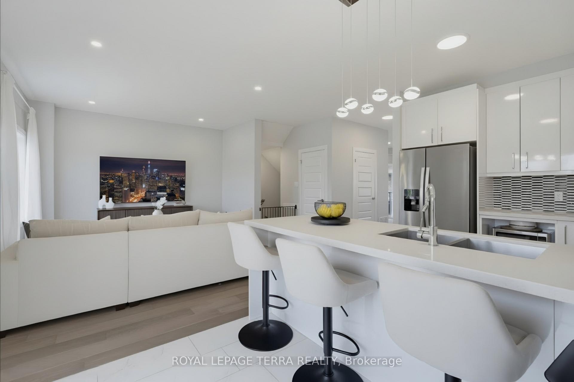 Photo 14 of Unit 37, 2610 Kettering Place, London, South U — HOMEH