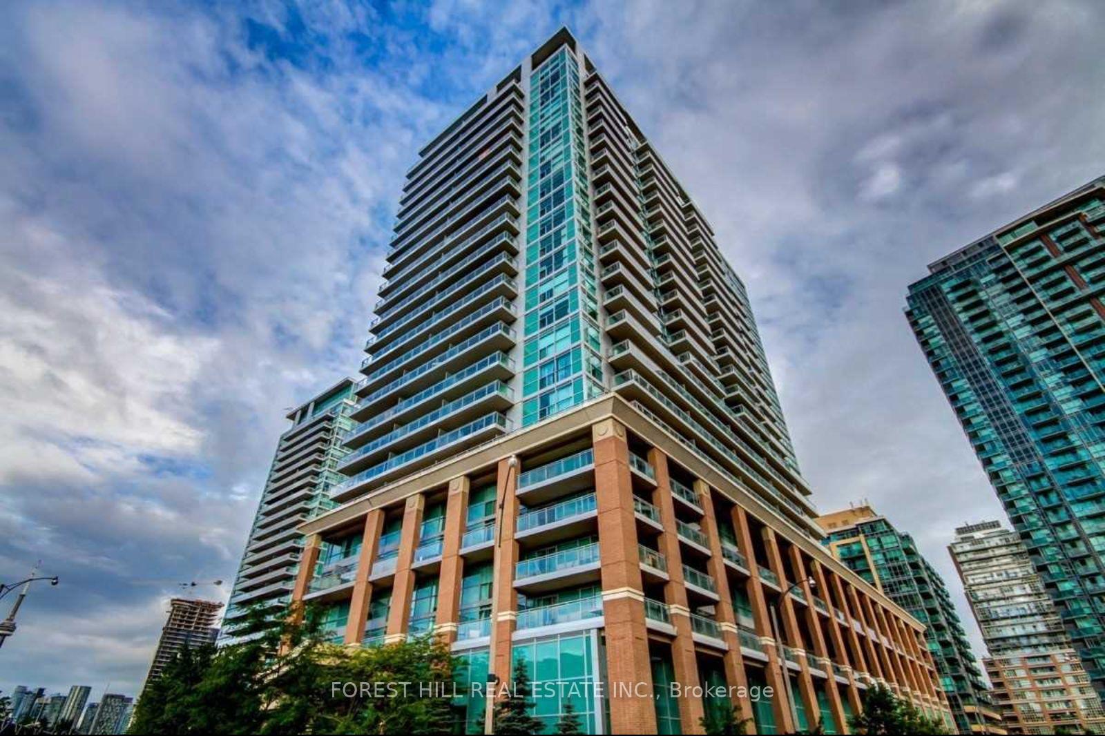 Photo of Unit 1808, 100 Western Battery Road