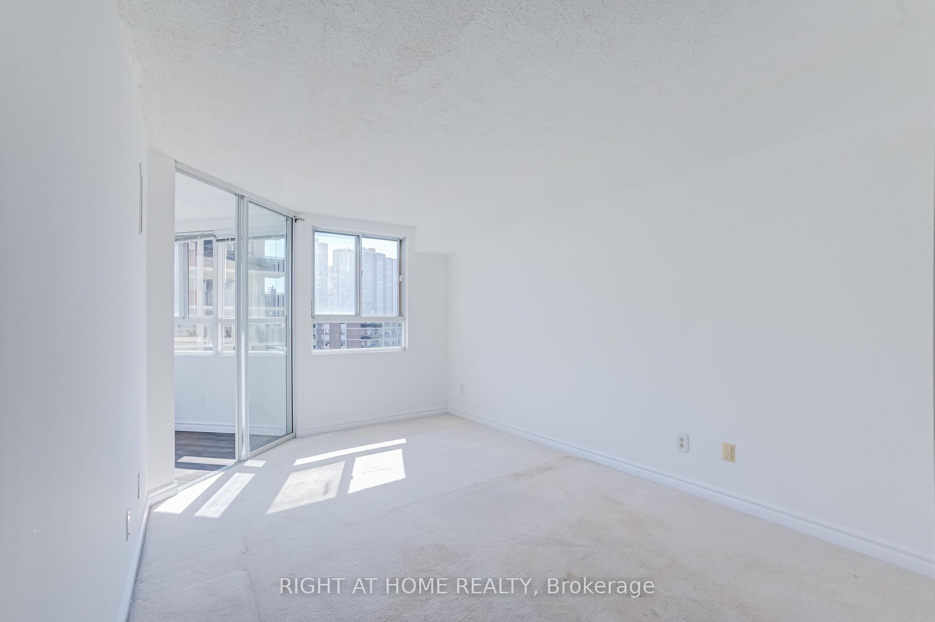 Photo 19 of Unit 912, 4 Park Vista Drive, Toronto, O'Connor-Parkview — HOMEH