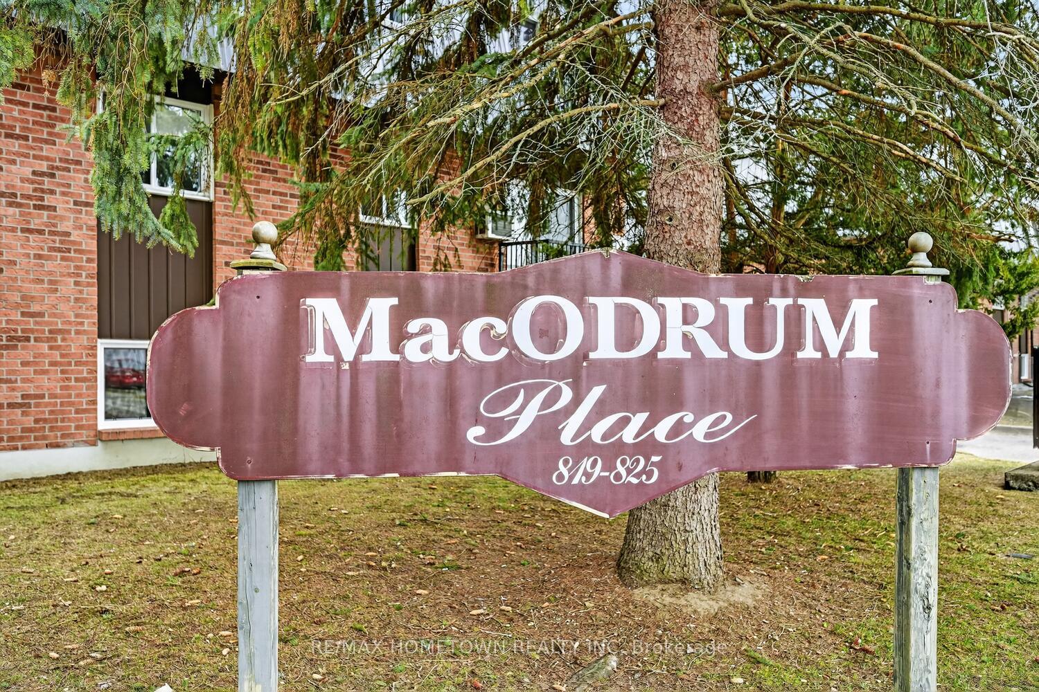 Photo of Unit 8, 819 Macodrum Drive