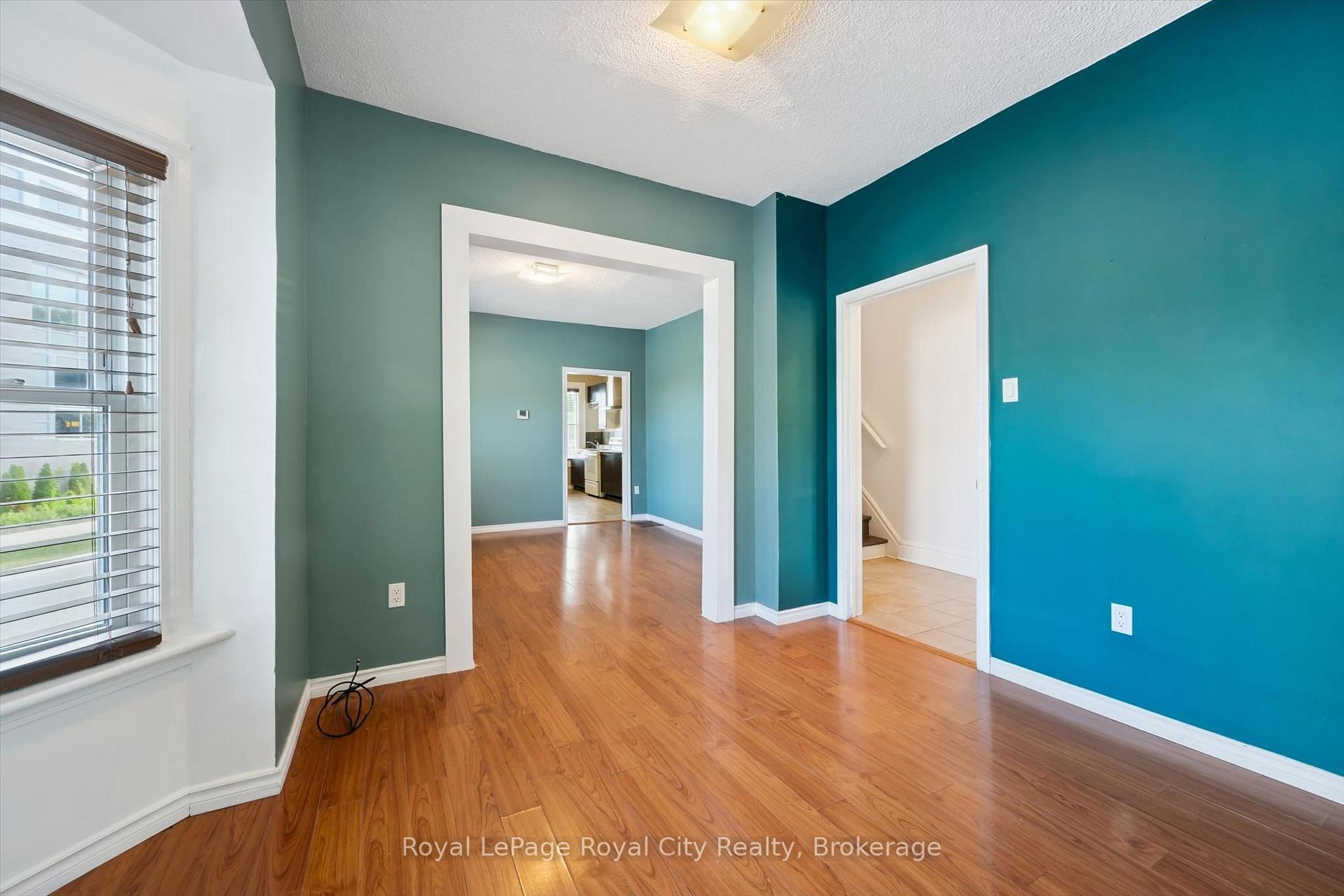 Photo 8 of 90 Neeve Street, Guelph, St. Patrick's Ward — HOMEH