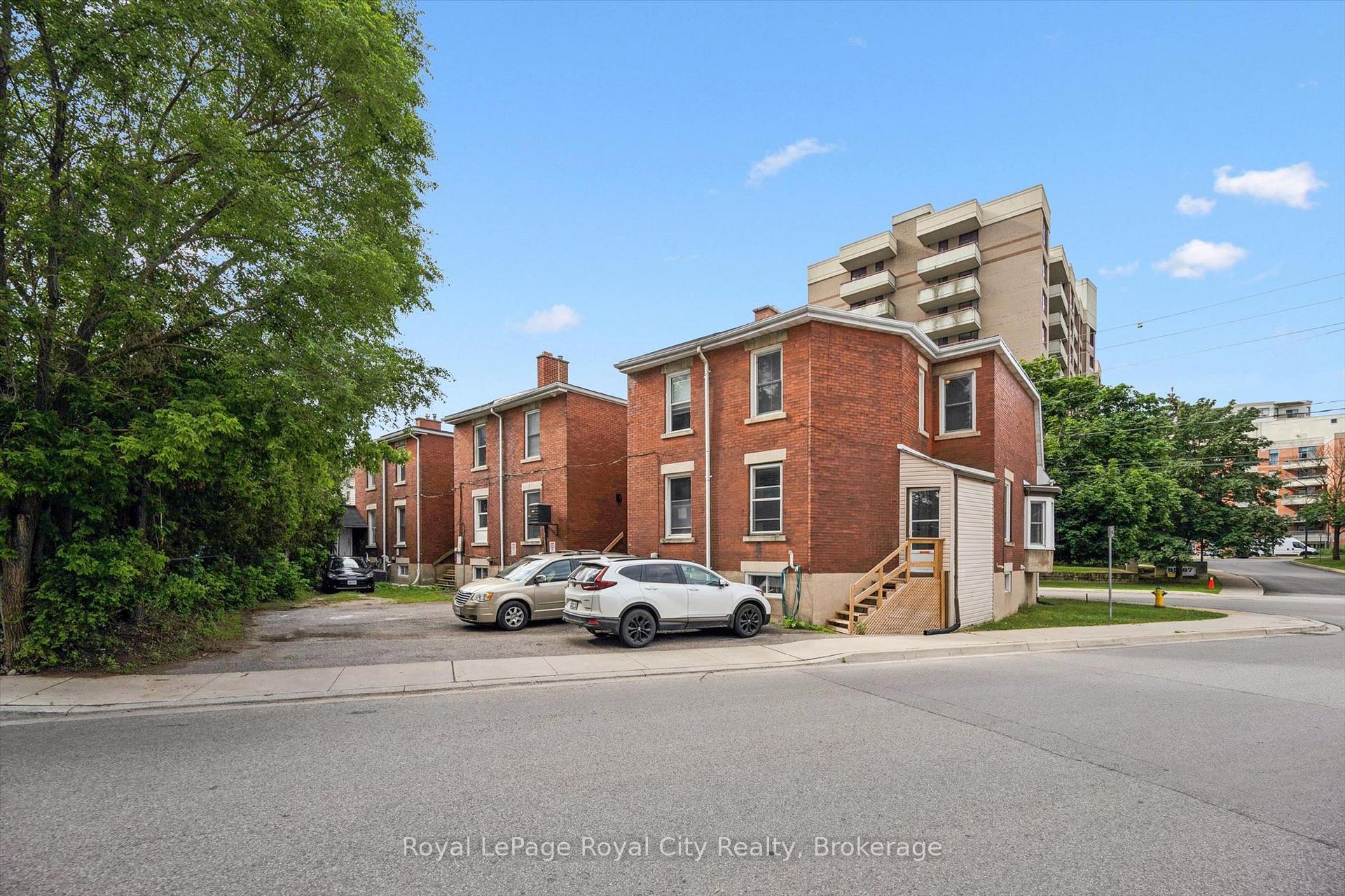 Photo 31 of 90 Neeve Street, Guelph, St. Patrick's Ward — HOMEH