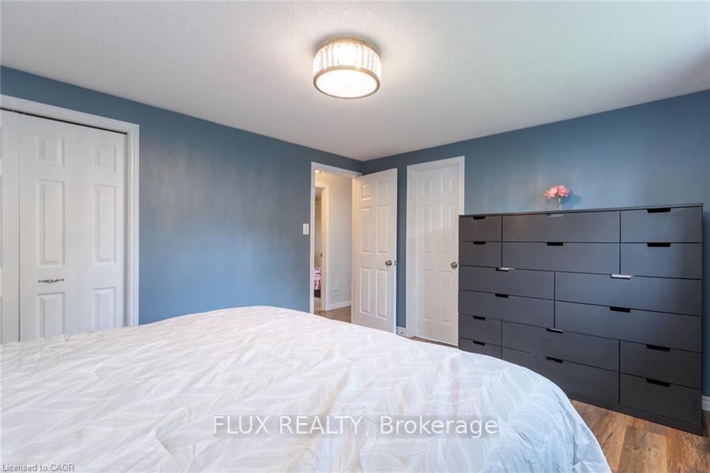 Photo 14 of Unit 1, 63 Imperial Road N, Guelph, Willow West/Sugarbush/West Acres — HOMEH