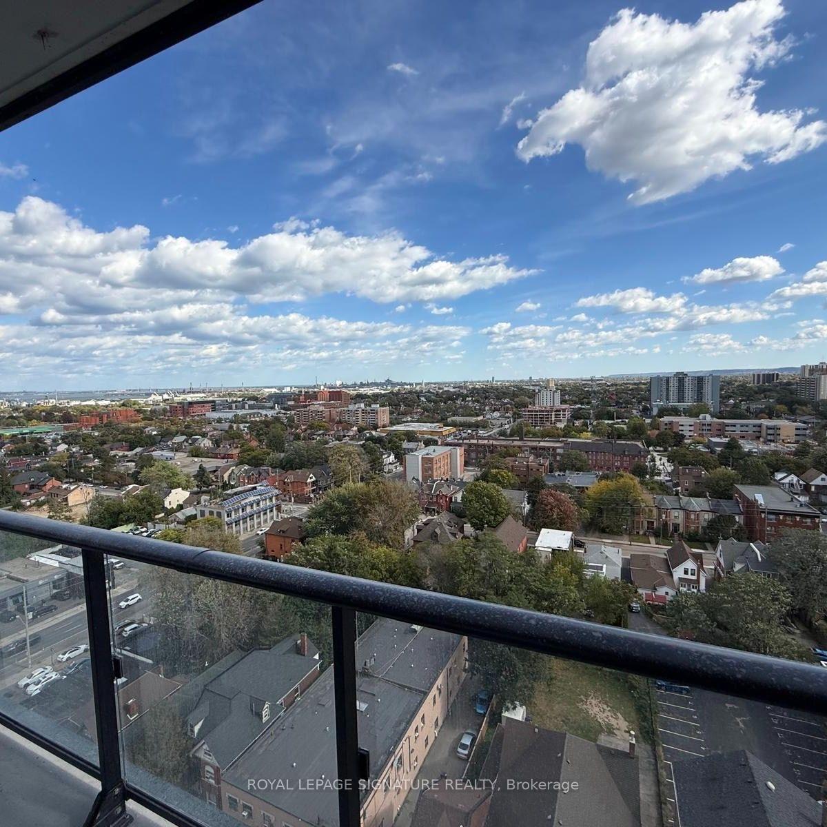 Photo 6 of Unit 1512, 101 John Street N, Hamilton, Beasley — HOMEH