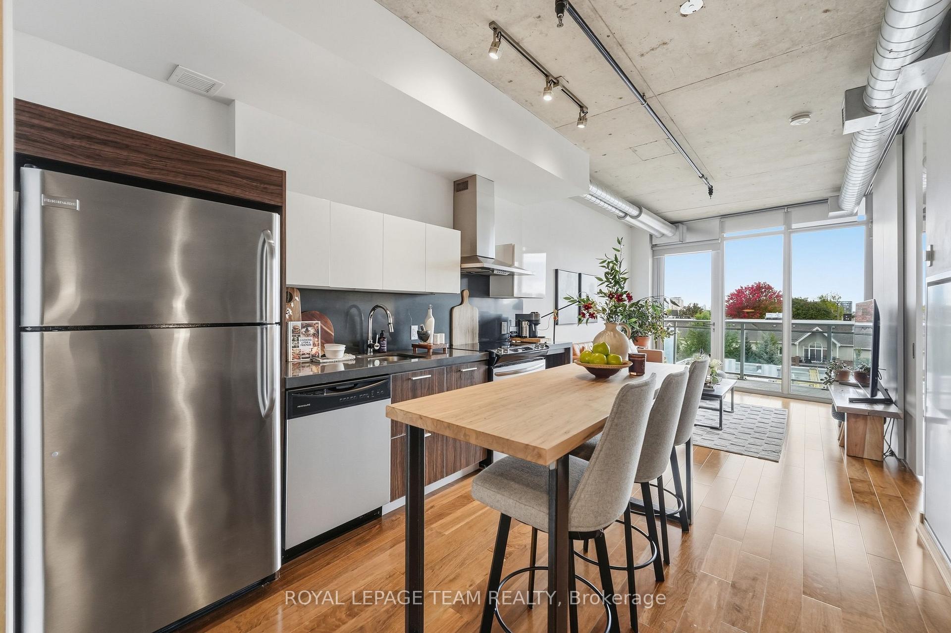 Photo 10 of Unit 504, 360 Mcleod Street, Ottawa, Ottawa Centre — HOMEH