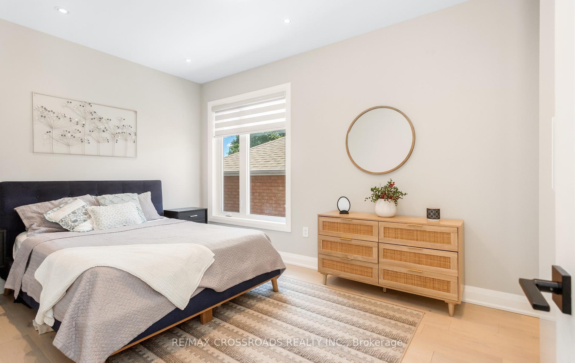 Photo 24 of 10 Hamstead Avenue, Toronto, Woodbine-Lumsden — HOMEH