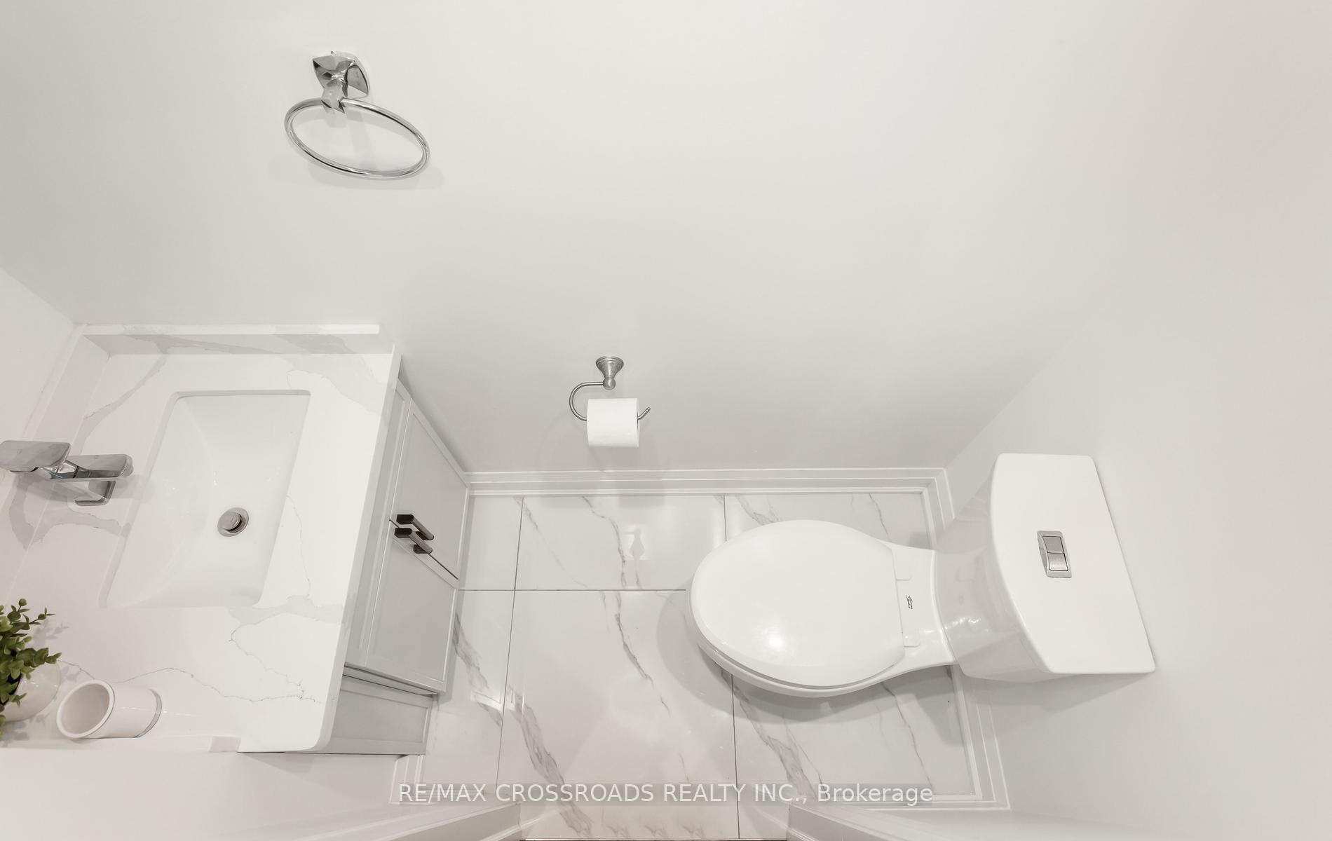 Photo 39 of 10 Hamstead Avenue, Toronto, Woodbine-Lumsden — HOMEH