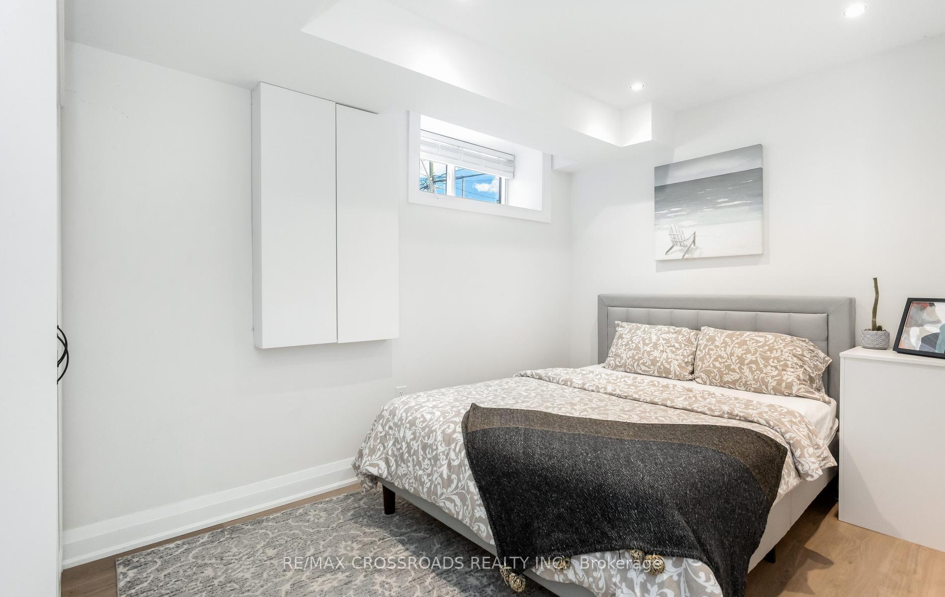 Photo 40 of 10 Hamstead Avenue, Toronto, Woodbine-Lumsden — HOMEH