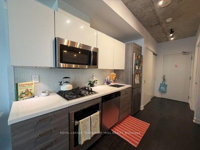 Photo 31 of Unit 410, 39 Brant Street, Toronto, Waterfront Communities — HOMEH