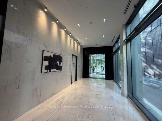 Photo 3 of Unit 410, 39 Brant Street, Toronto, Waterfront Communities — HOMEH