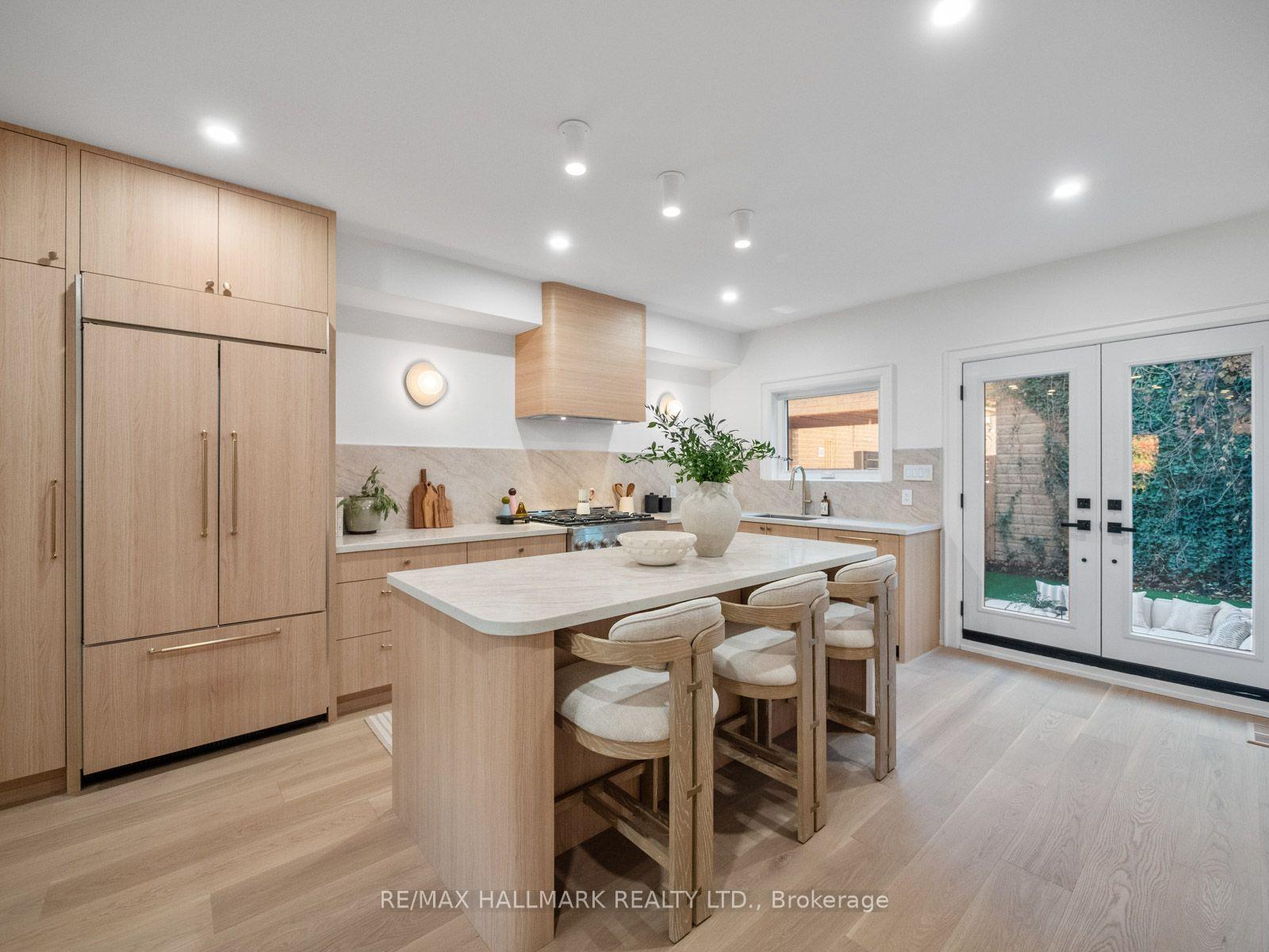 Photo 11 of 14 McGee Street, Toronto, South Riverdale — HOMEH