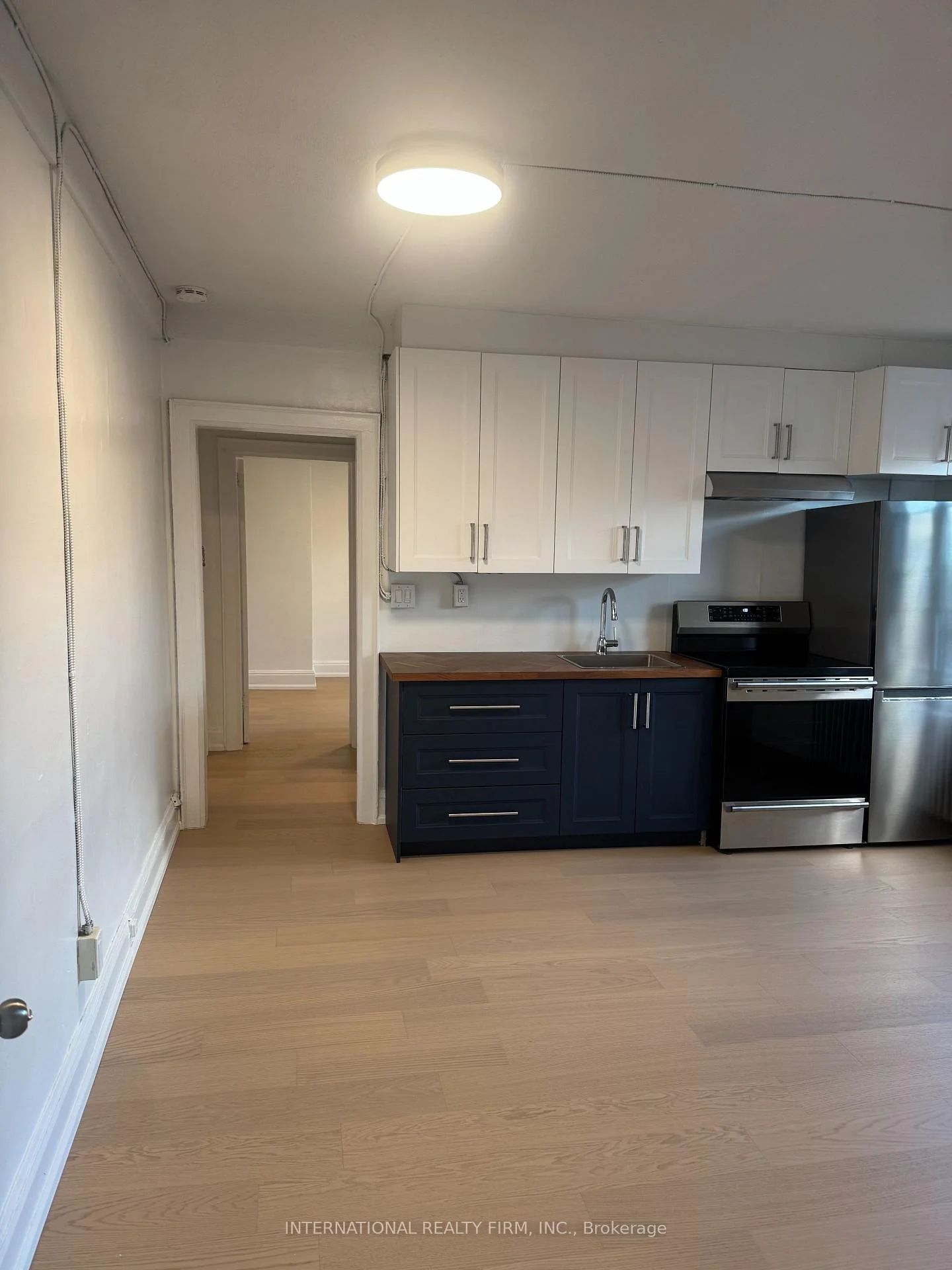 Photo 11 of Unit 17, 1094 College Street, Toronto, Dufferin Grove — HOMEH