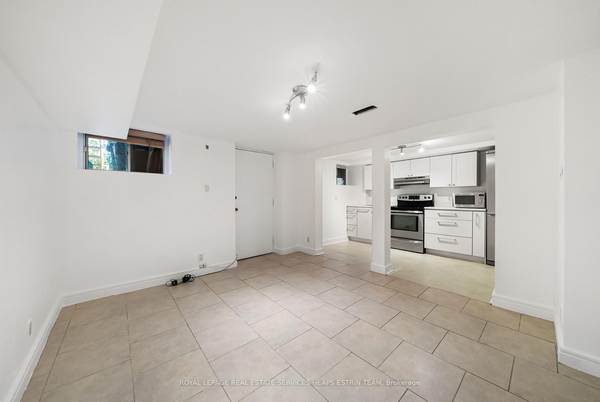 Photo 24 of 300 Woodbine Avenue, Toronto, The Beaches — HOMEH