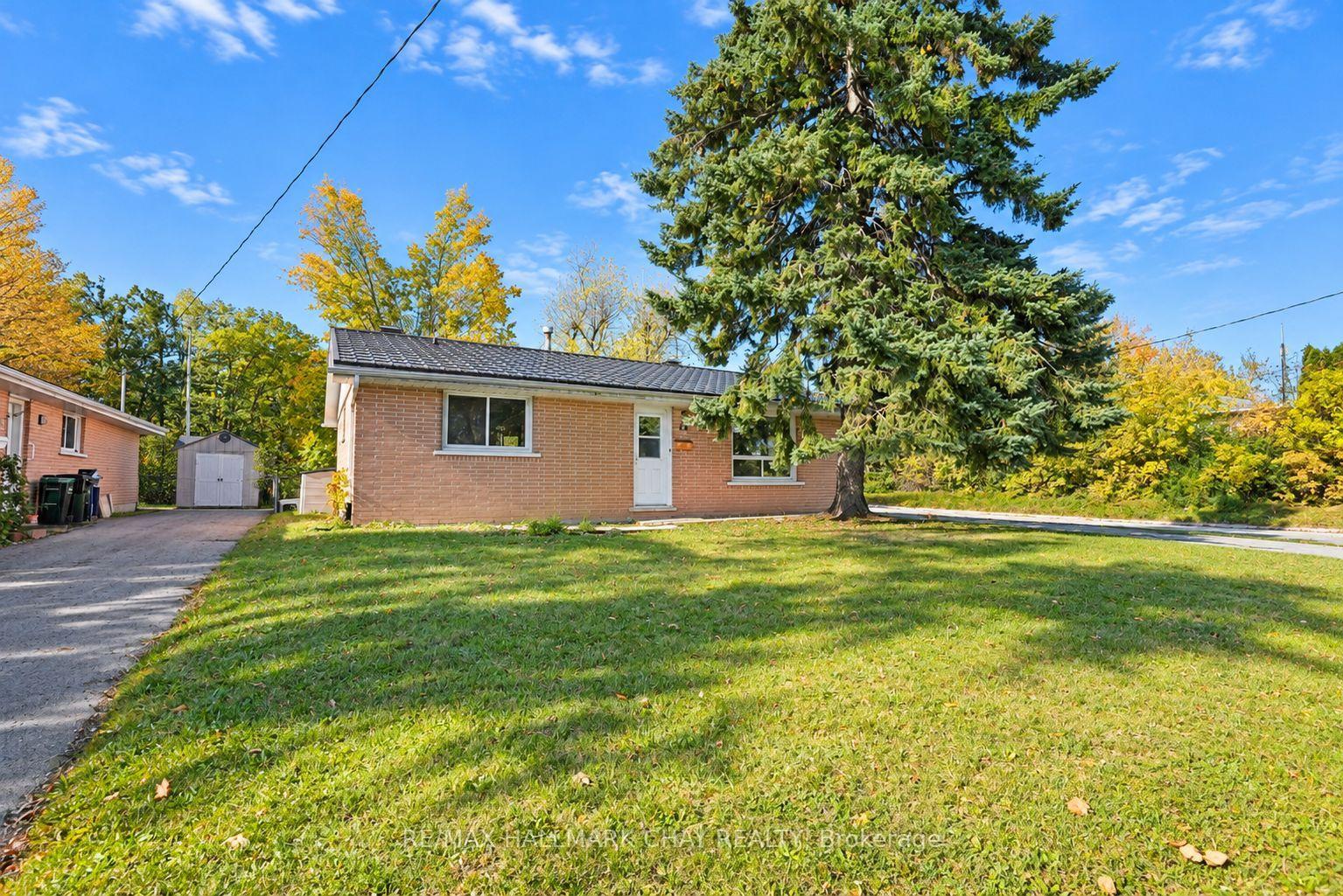 Photo 2 of 14 Heath Street, Barrie, Cundles East — HOMEH