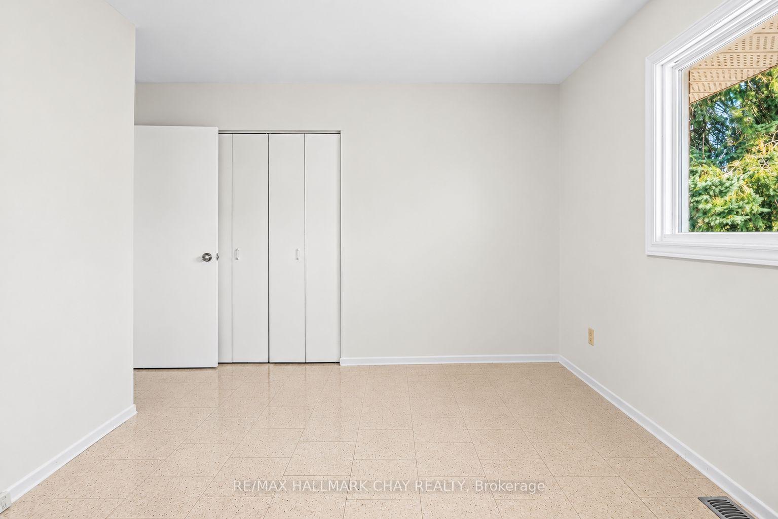 Photo 5 of 14 Heath Street, Barrie, Cundles East — HOMEH