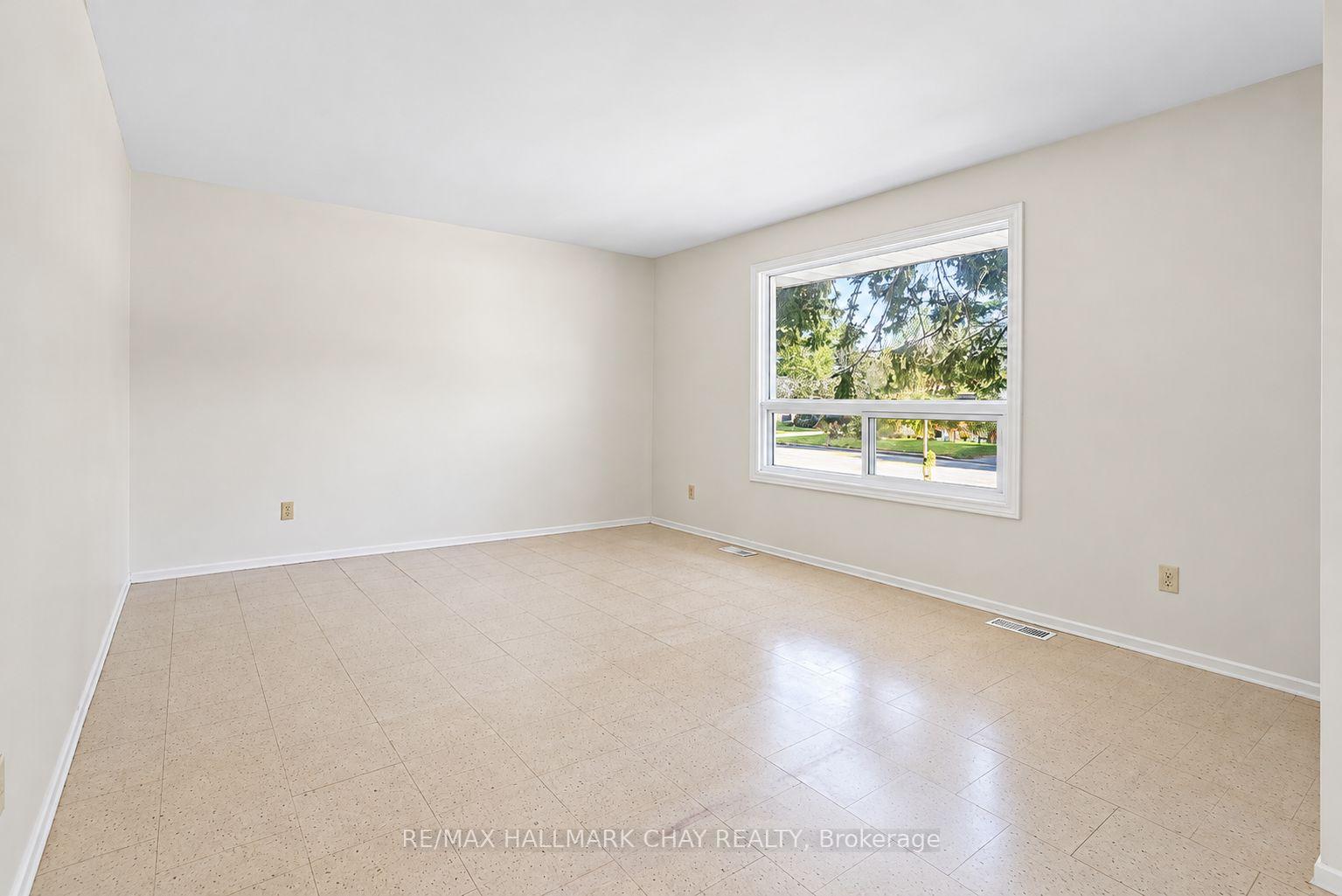 Photo 6 of 14 Heath Street, Barrie, Cundles East — HOMEH
