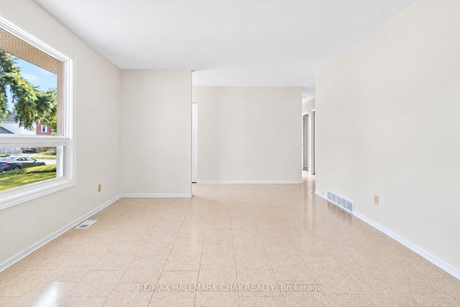 Photo 16 of 14 Heath Street, Barrie, Cundles East — HOMEH