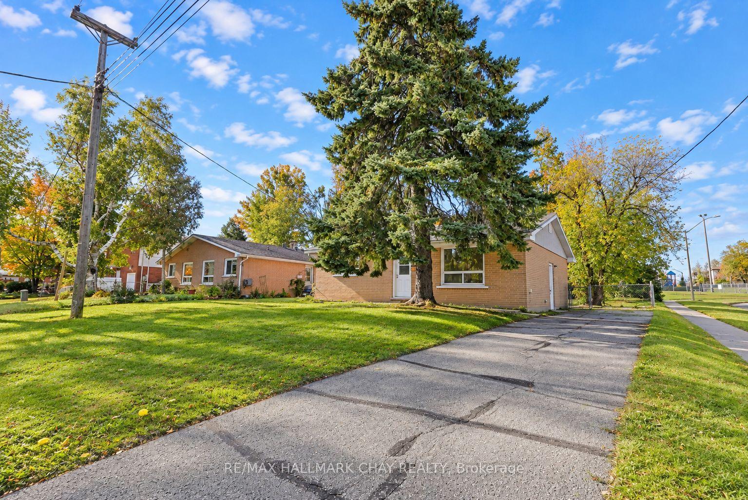 Photo 30 of 14 Heath Street, Barrie, Cundles East — HOMEH