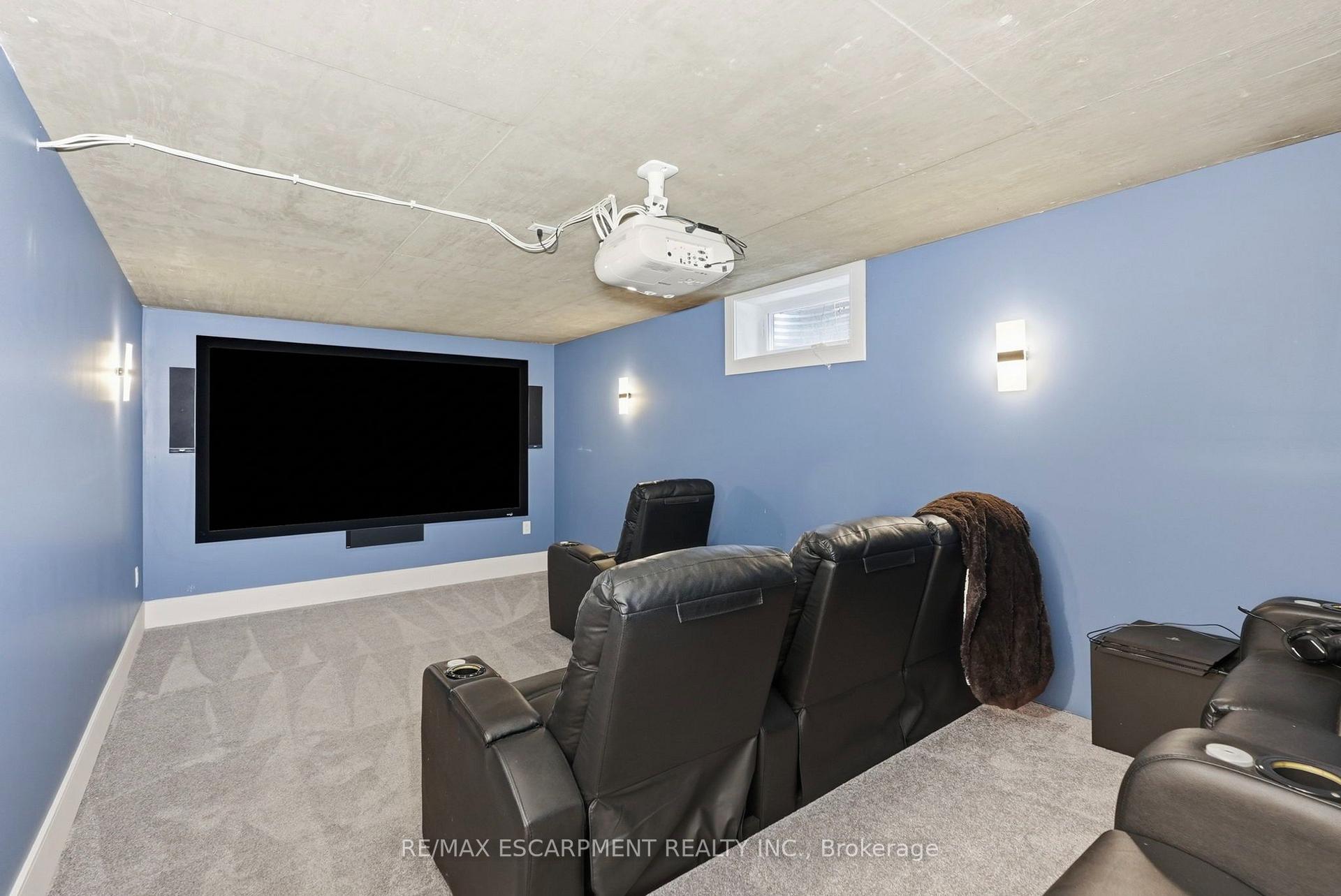 Photo 41 of 65 Forest Avenue, Mississauga, Port Credit — HOMEH