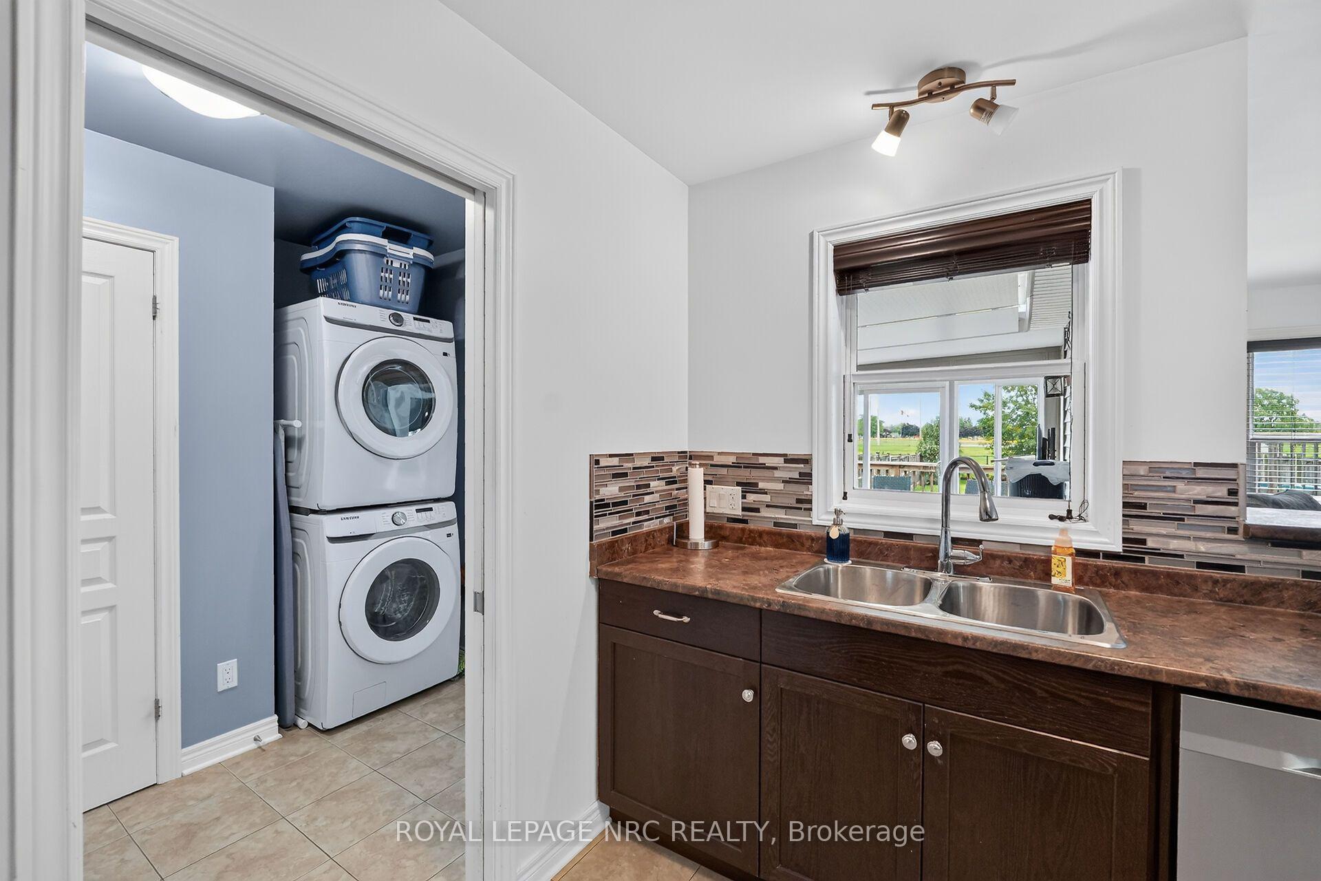 Photo 9 of 255 Empress Avenue, Welland, Lincoln/Crowland — HOMEH