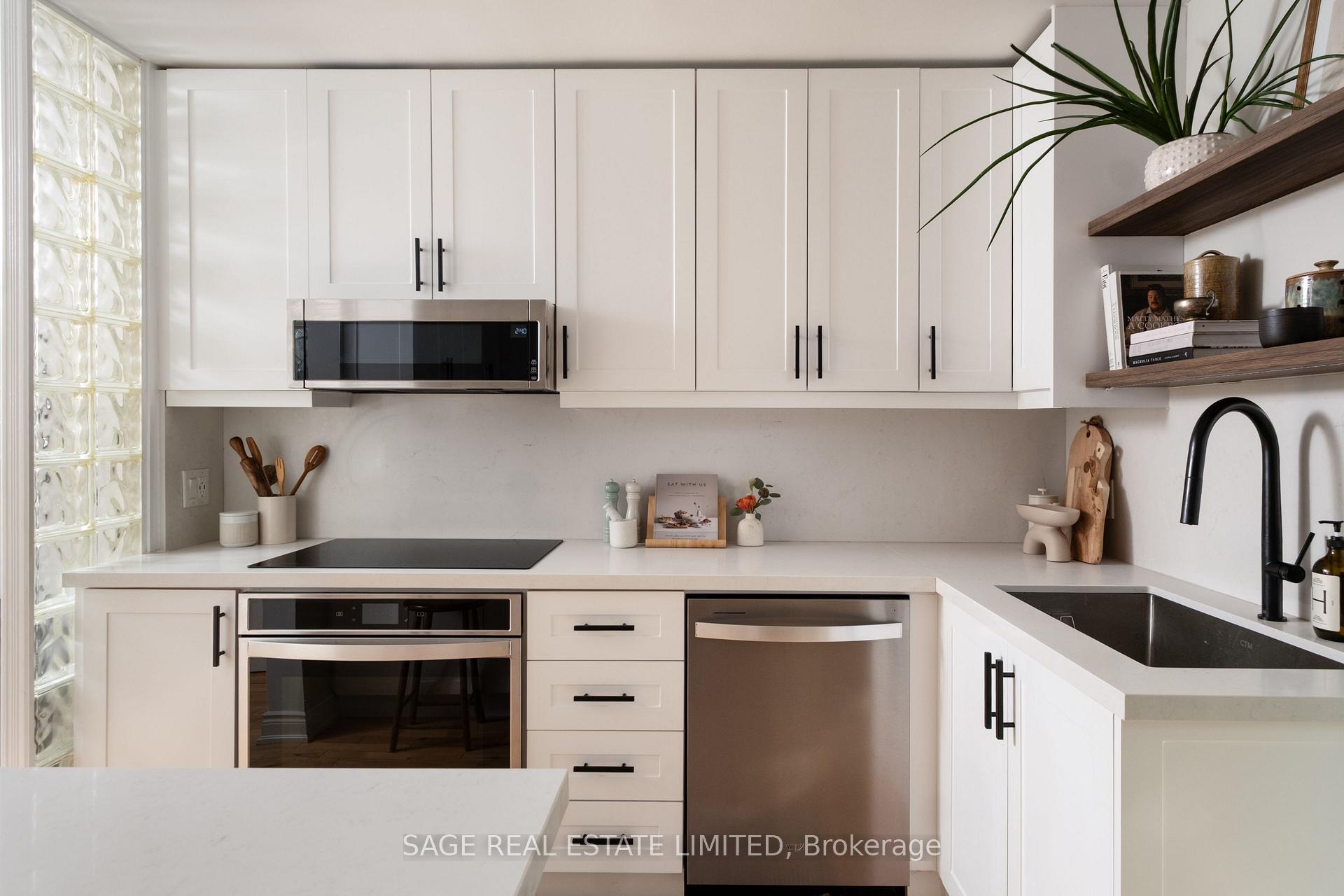 Photo 19 of 35 Chapman Avenue, Toronto, O'Connor-Parkview — HOMEH