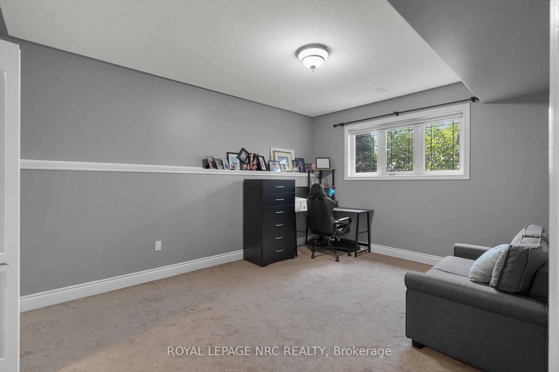 Photo 22 of 346 Clare Avenue, Welland, Prince Charles — HOMEH