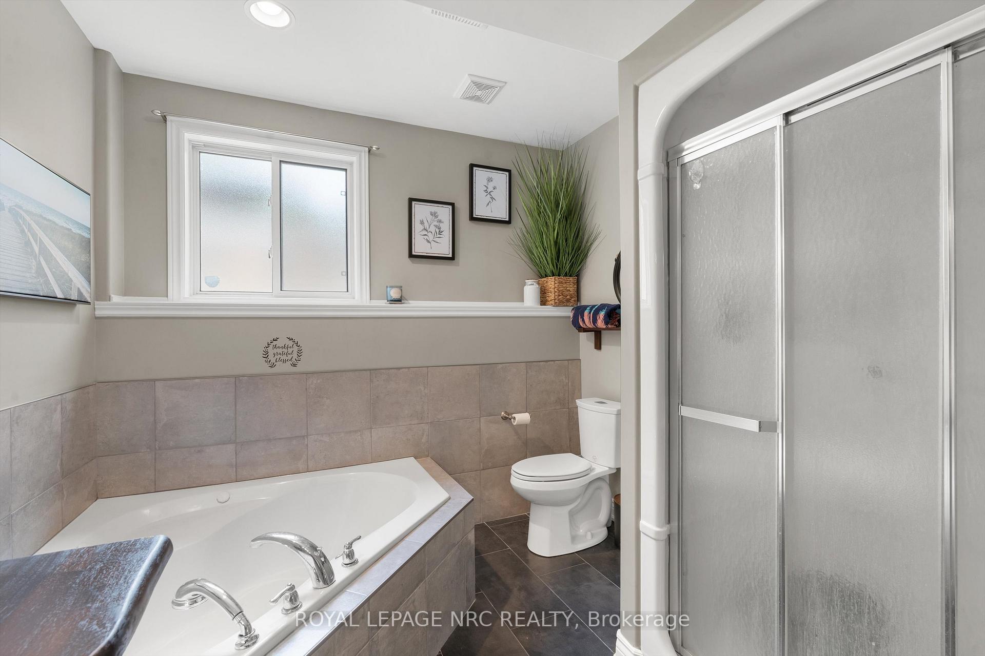Photo 29 of 346 Clare Avenue, Welland, Prince Charles — HOMEH