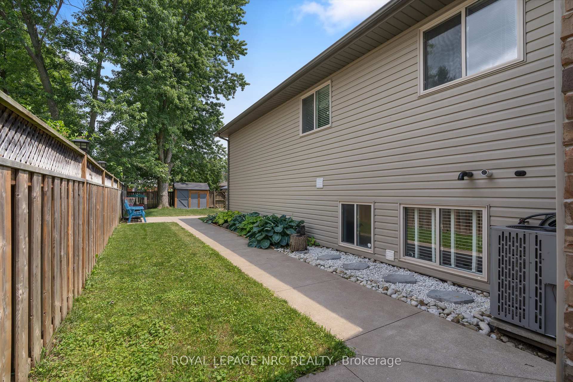 Photo 37 of 346 Clare Avenue, Welland, Prince Charles — HOMEH