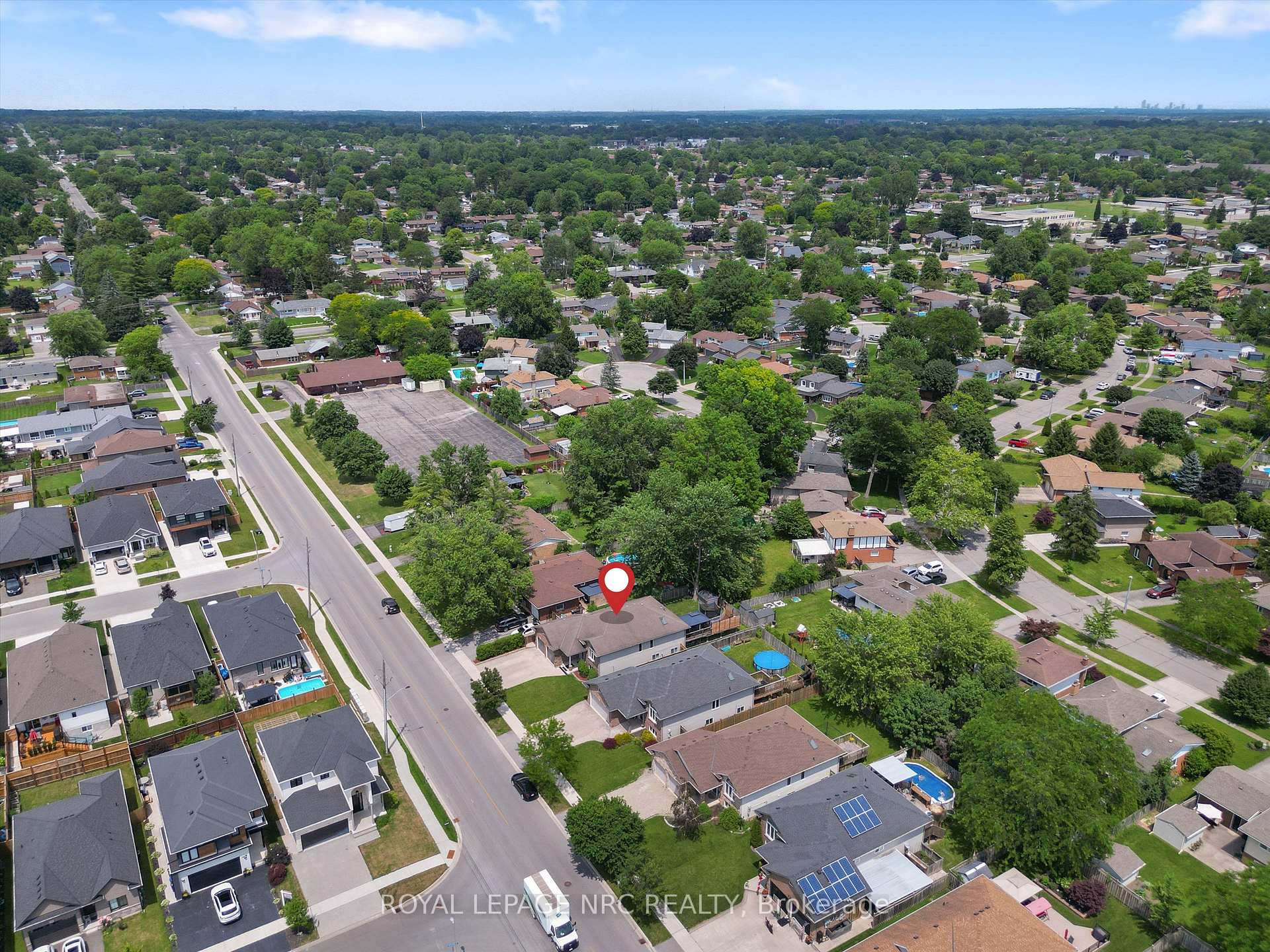Photo 40 of 346 Clare Avenue, Welland, Prince Charles — HOMEH