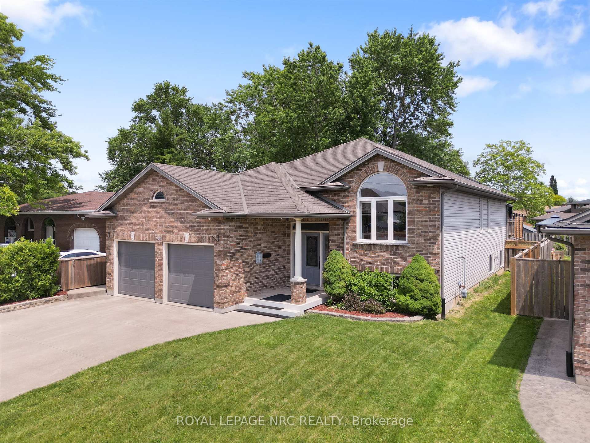Photo 45 of 346 Clare Avenue, Welland, Prince Charles — HOMEH