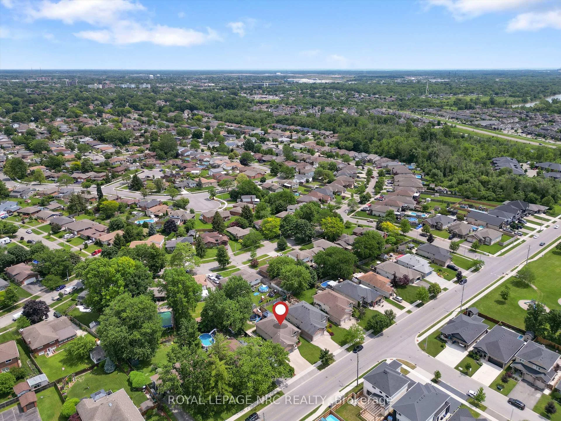 Photo 41 of 346 Clare Avenue, Welland, Prince Charles — HOMEH