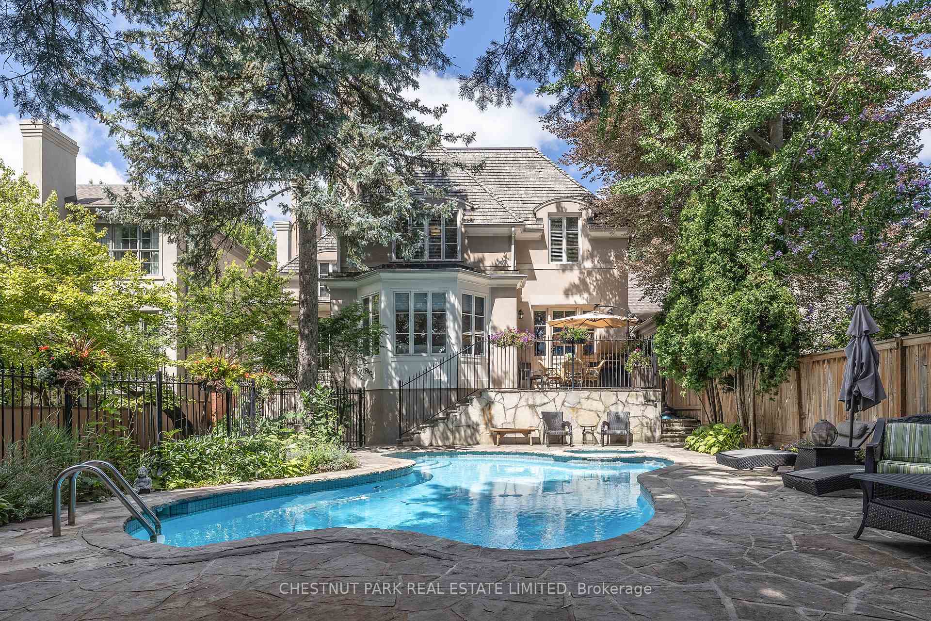 Photo 35 of 243 Dawlish Avenue, Toronto, Lawrence Park South — HOMEH
