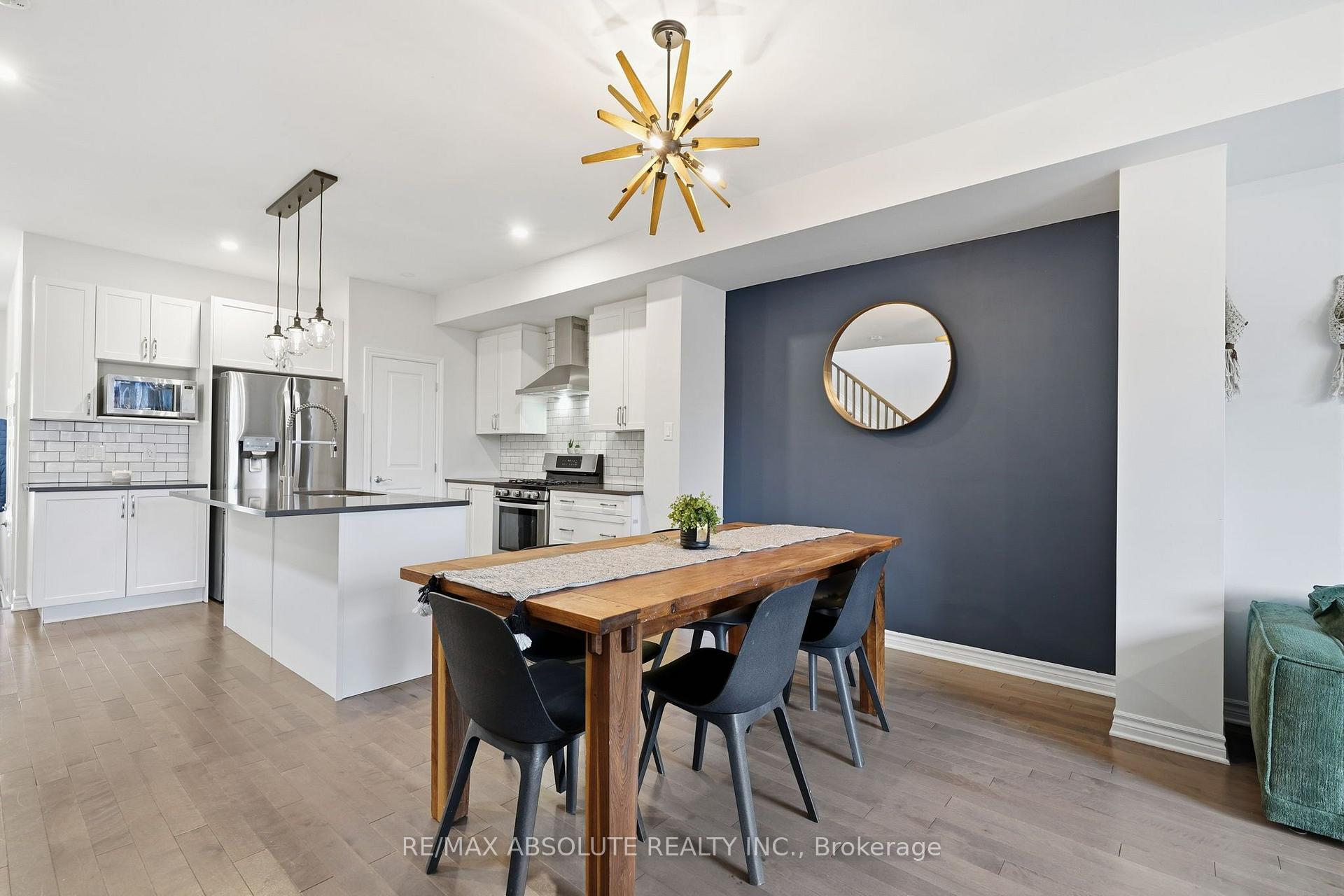 Photo 11 of 239 Tim Sheehan Place, Ottawa, Kanata - Emerald Meadows/Trailwest — HOMEH