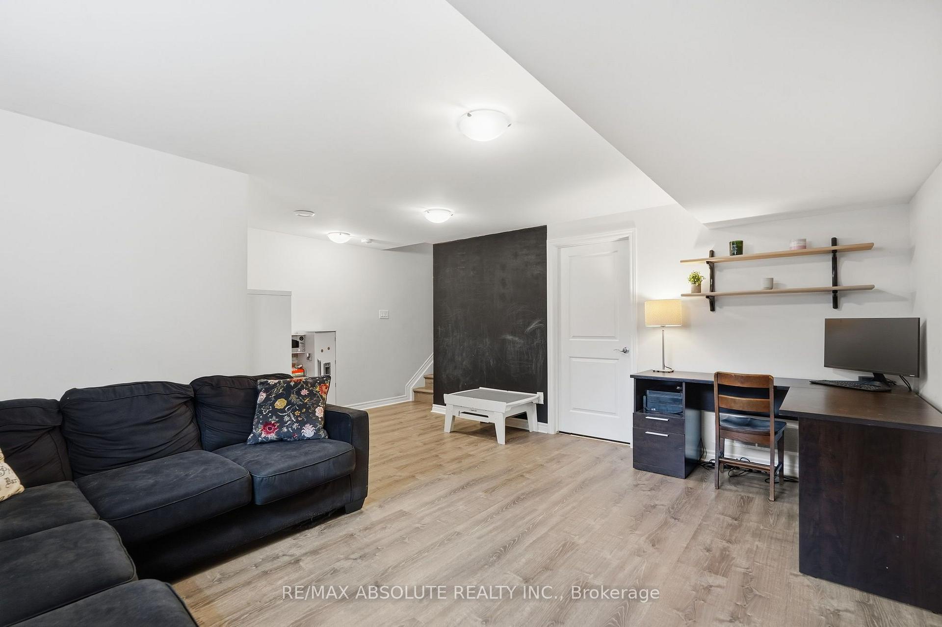 Photo 30 of 239 Tim Sheehan Place, Ottawa, Kanata - Emerald Meadows/Trailwest — HOMEH