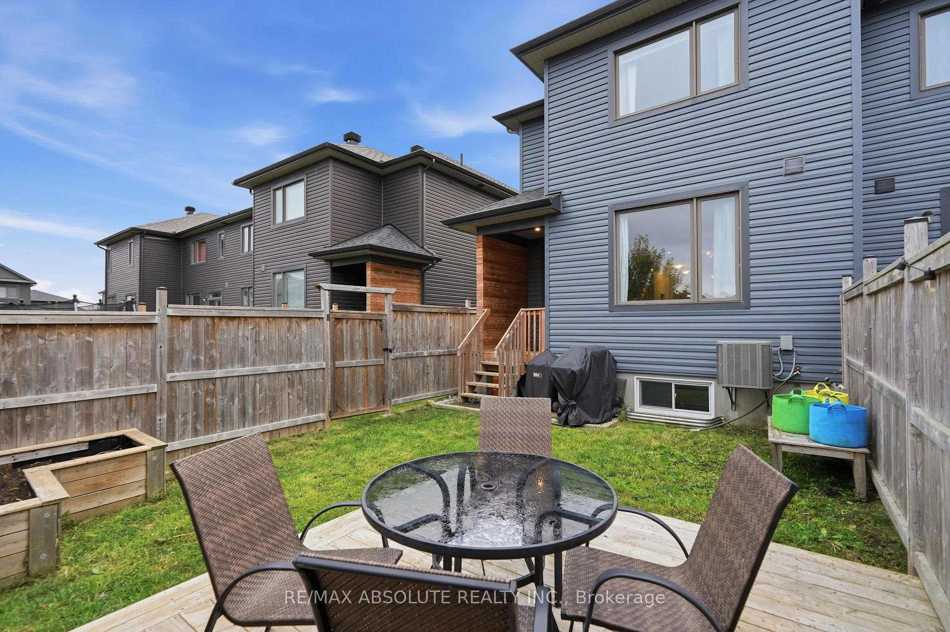 Photo 34 of 239 Tim Sheehan Place, Ottawa, Kanata - Emerald Meadows/Trailwest — HOMEH