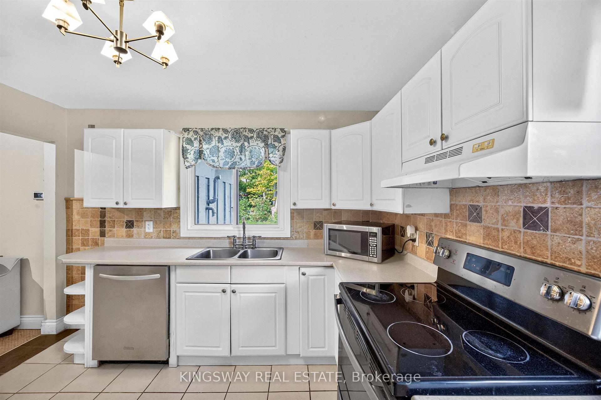 Photo 18 of 3934 Lakeview Road, Innisfil, Rural Innisfil — HOMEH