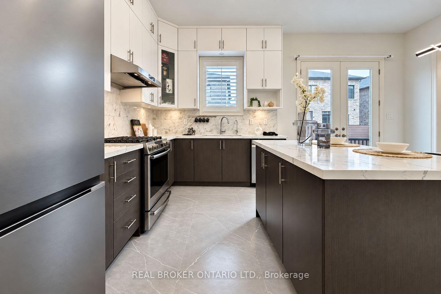 Photo 19 of 153 Prairie Rose Drive, Richmond Hill, Rural Richmond Hill — HOMEH