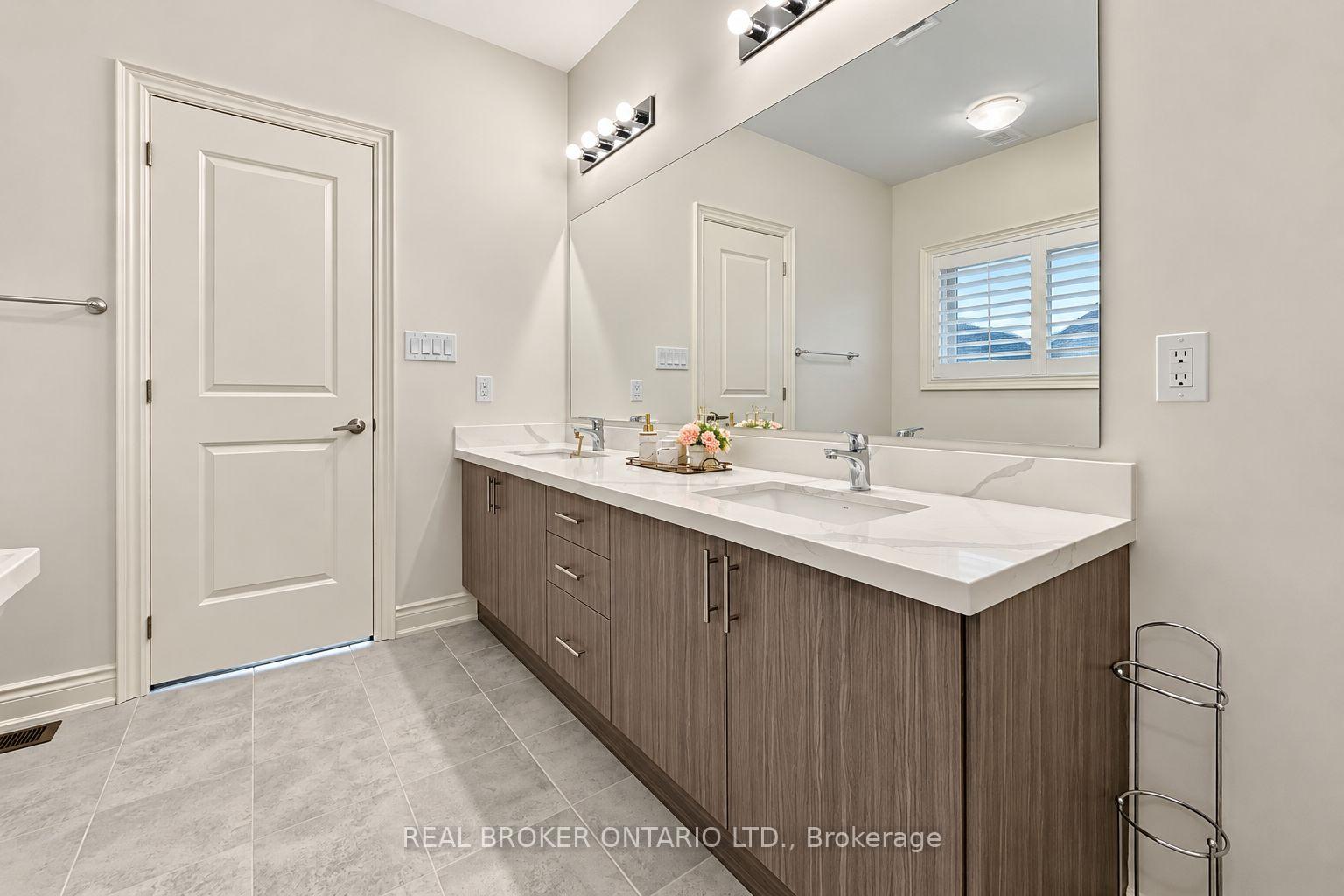 Photo 27 of 153 Prairie Rose Drive, Richmond Hill, Rural Richmond Hill — HOMEH