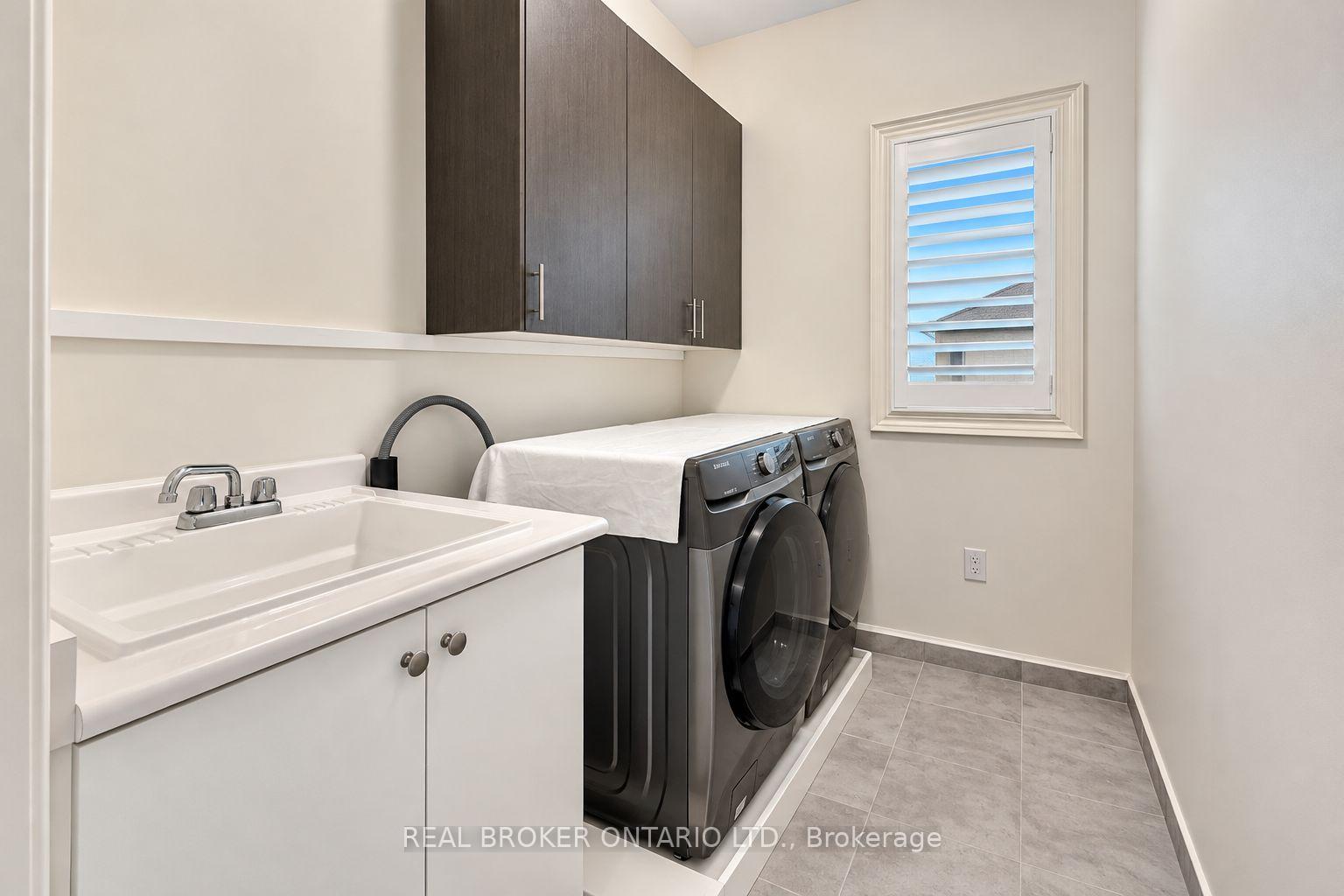 Photo 31 of 153 Prairie Rose Drive, Richmond Hill, Rural Richmond Hill — HOMEH