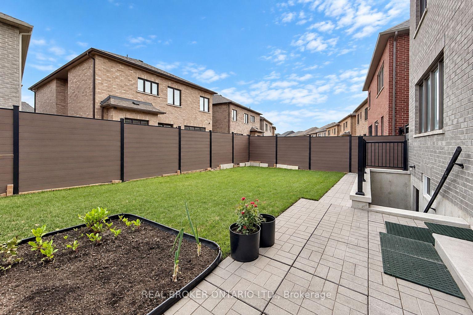 Photo 45 of 153 Prairie Rose Drive, Richmond Hill, Rural Richmond Hill — HOMEH