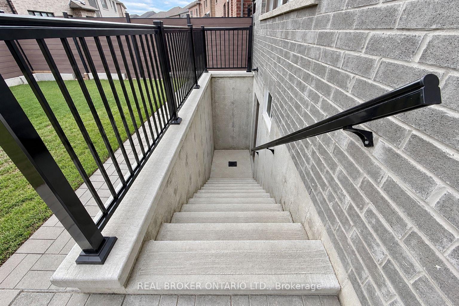 Photo 46 of 153 Prairie Rose Drive, Richmond Hill, Rural Richmond Hill — HOMEH