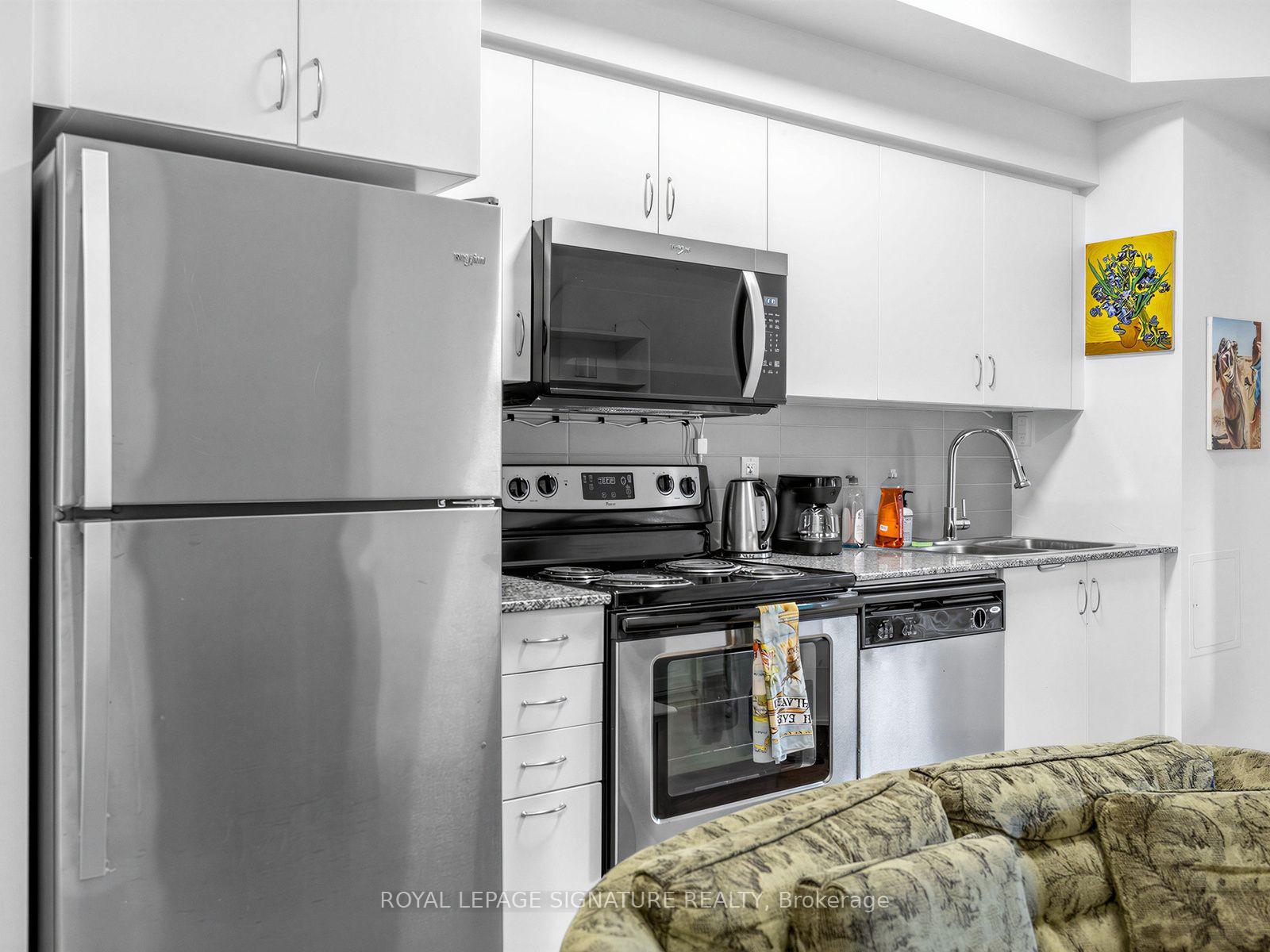 Photo 6 of Unit 358, 209 Fort York Boulevard, Toronto, Niagara — HOMEH