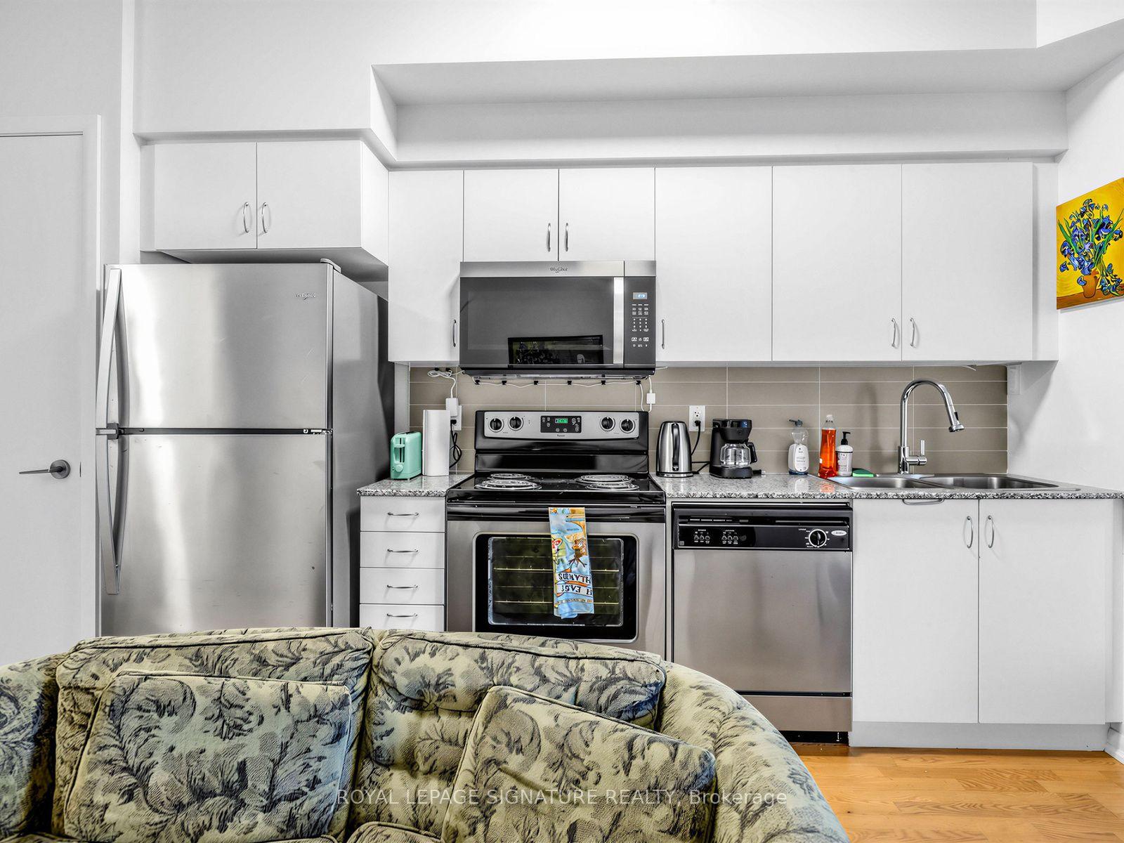 Photo 7 of Unit 358, 209 Fort York Boulevard, Toronto, Niagara — HOMEH