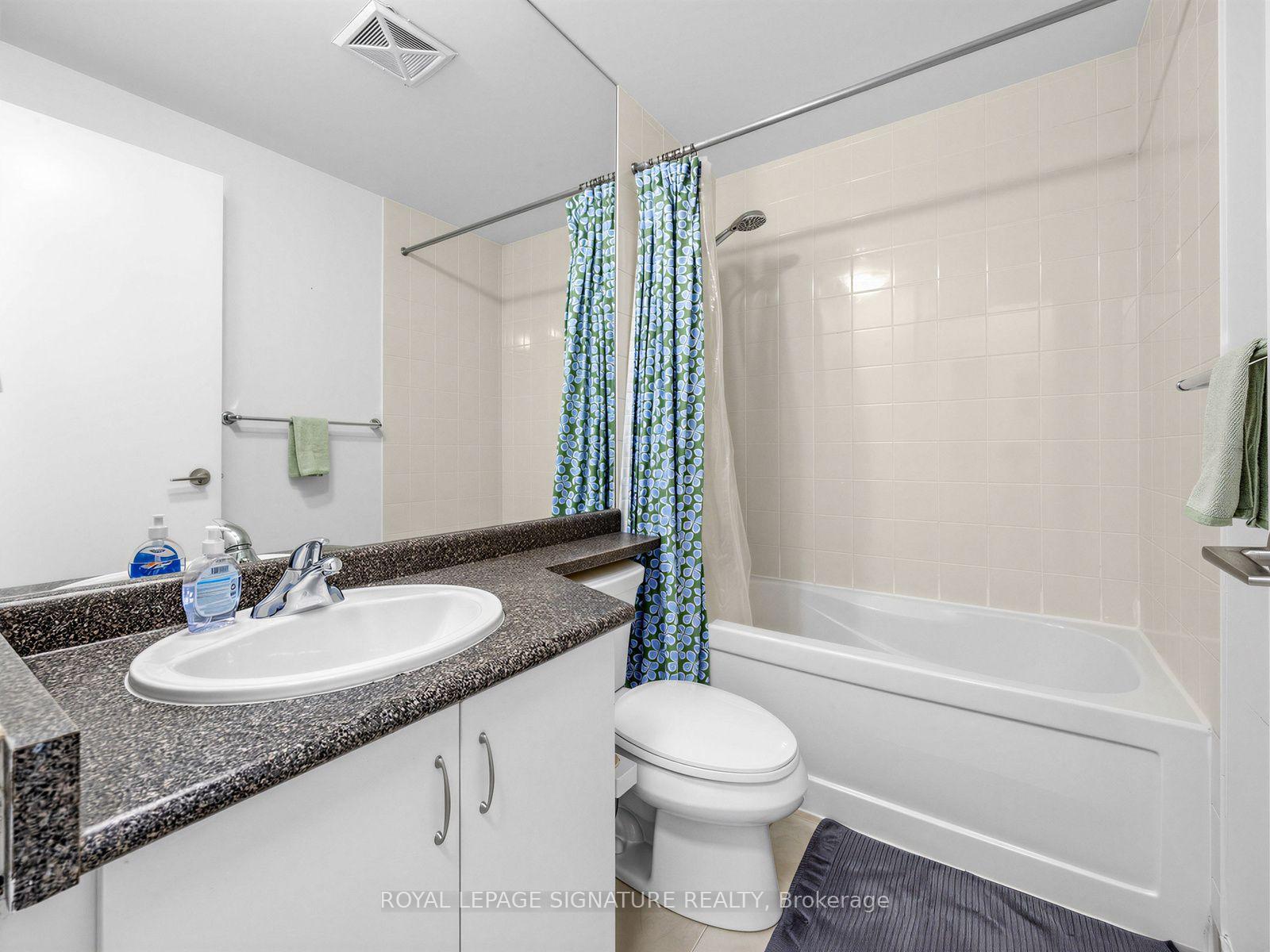 Photo 13 of Unit 358, 209 Fort York Boulevard, Toronto, Niagara — HOMEH