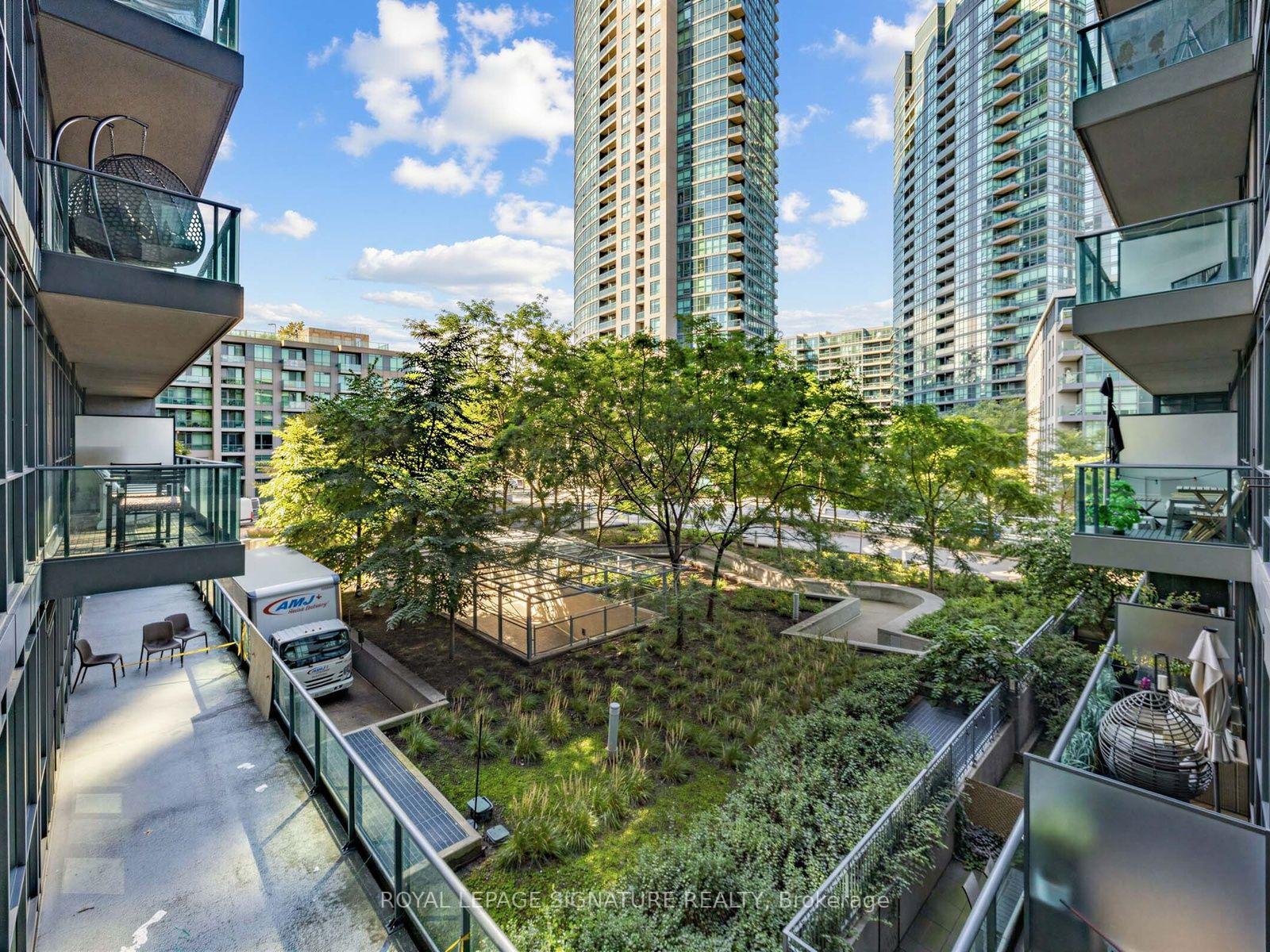 Photo 16 of Unit 358, 209 Fort York Boulevard, Toronto, Niagara — HOMEH