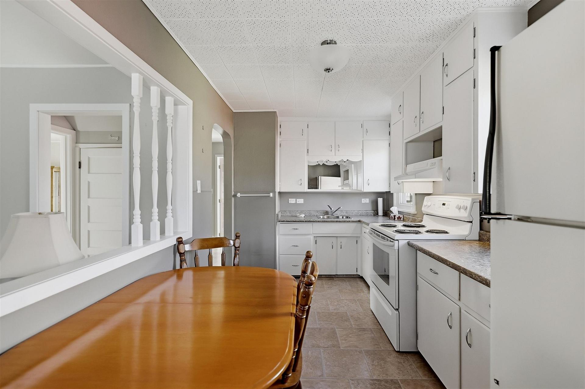 Photo 12 of 3 Weldon Avenue, Sault Ste Marie, Ward 2 — HOMEH