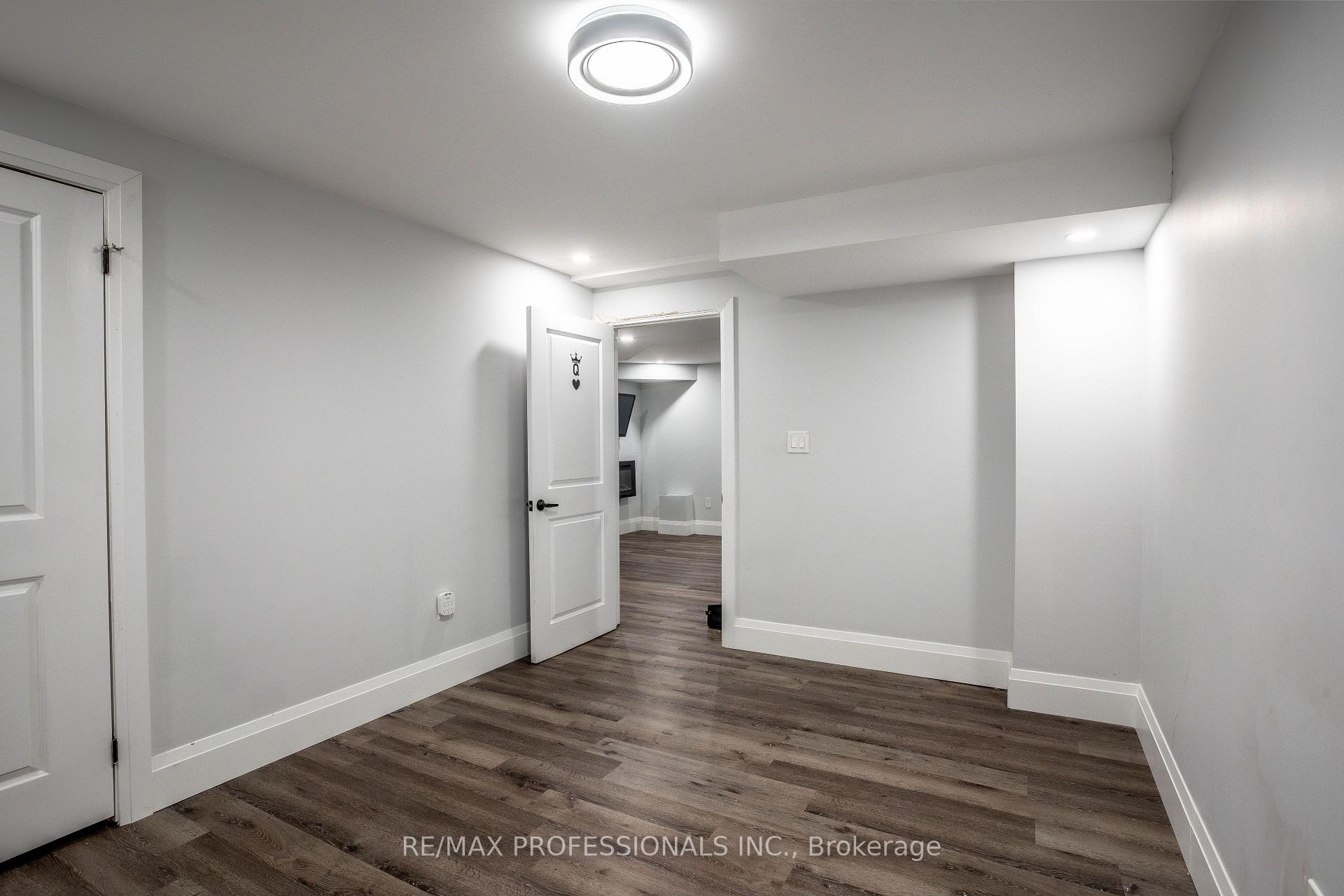 Photo 11 of Unit Lower, 129 Hutchinson Drive, New Tecumseth, Alliston — HOMEH